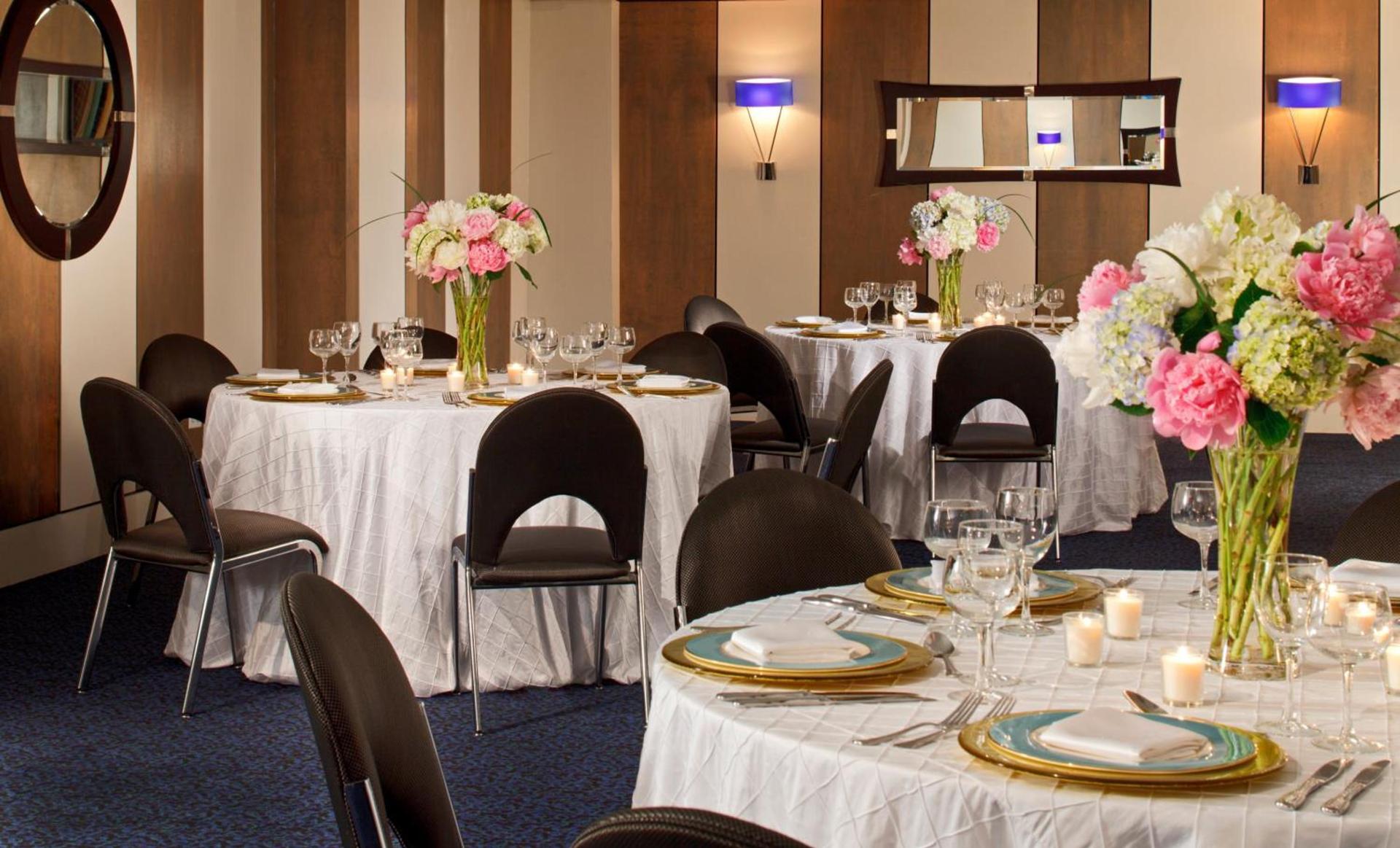 Kimpton George Hotel by IHG photo 29
