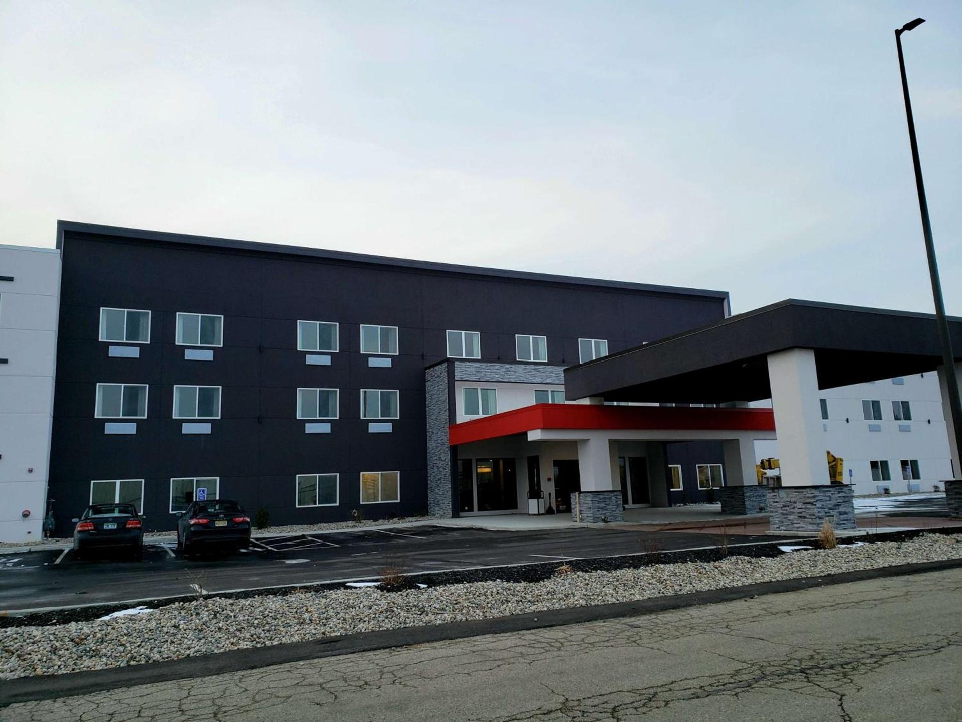 Best Western Plus Wayland Hotel photo 24