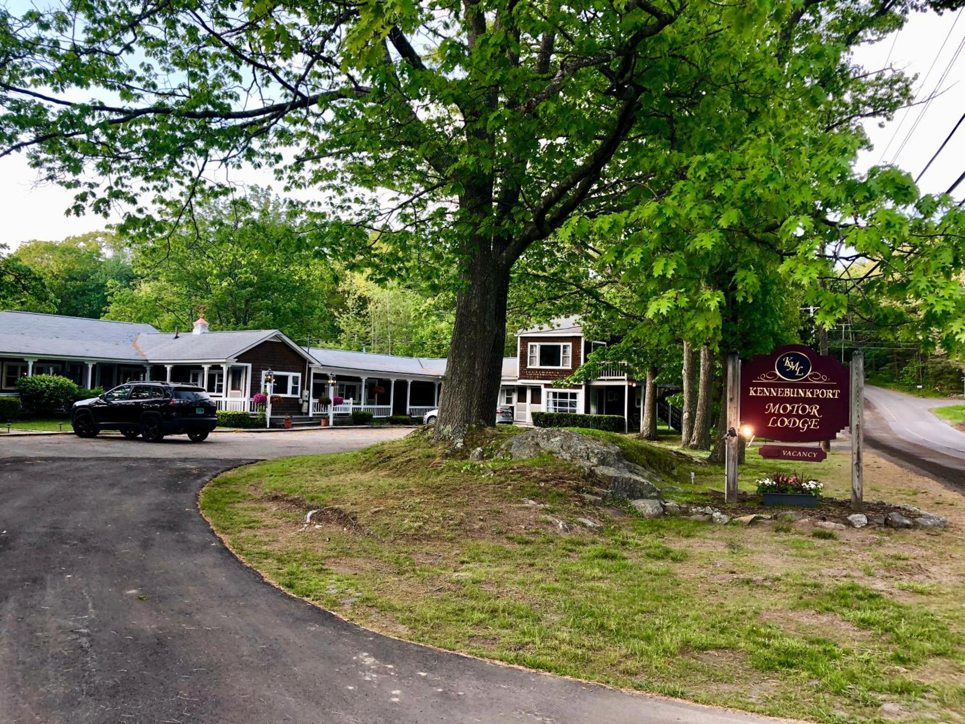 Kennebunkport Motor Lodge photo 10