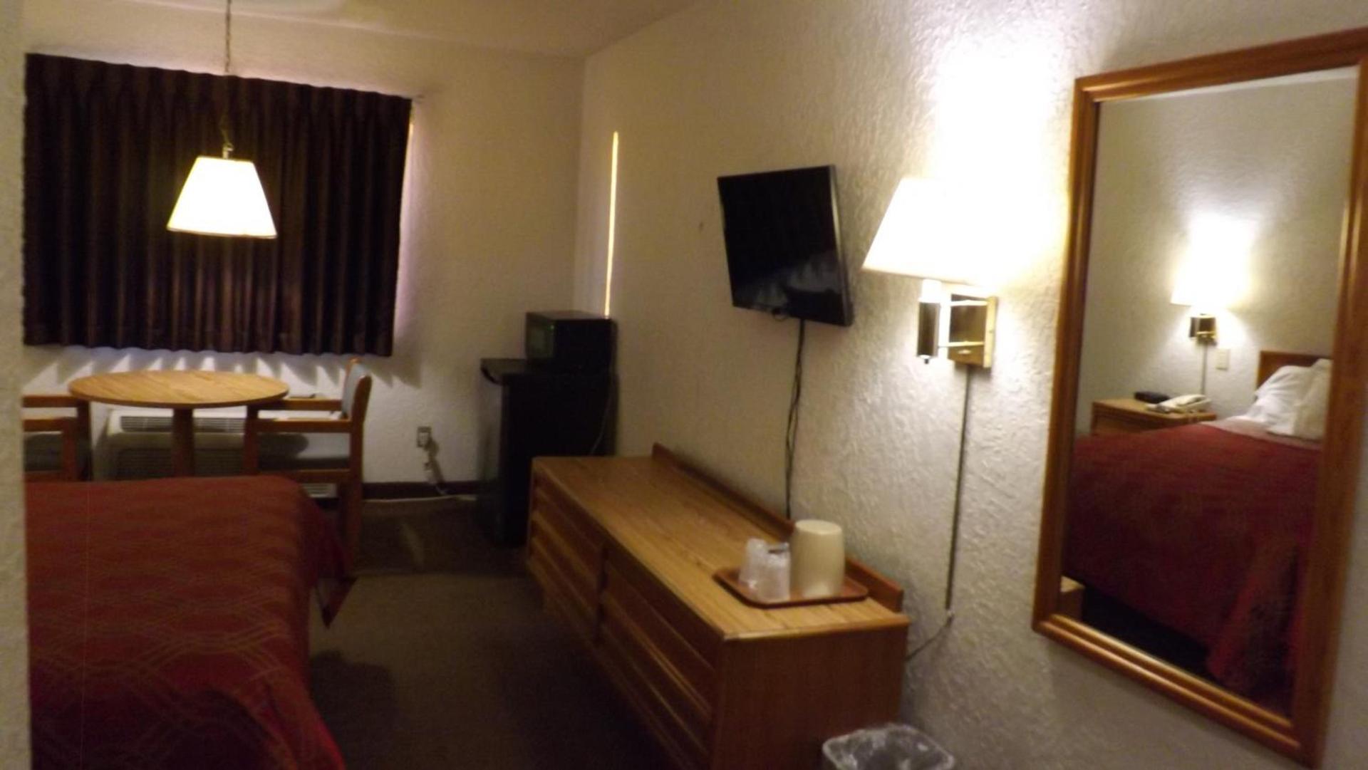 KCI Lodge photo 22