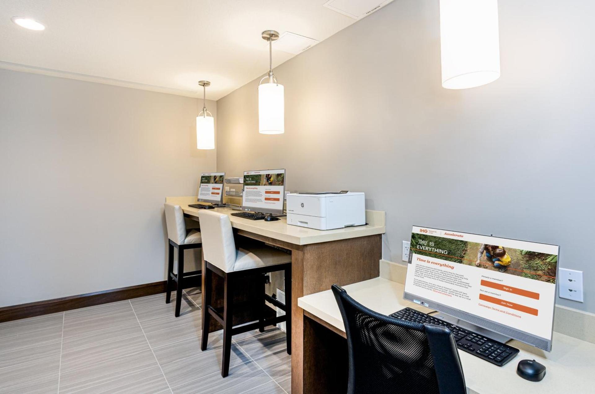 Staybridge Suites - Fort Lauderdale Airport - West by IHG photo 13