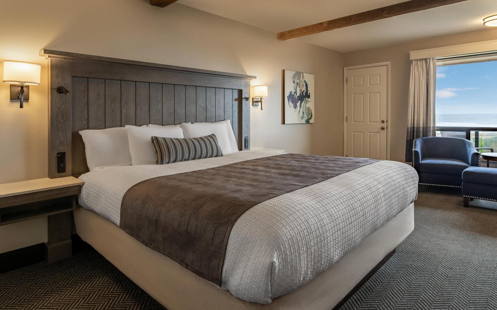 Gold Beach Inn photo 12
