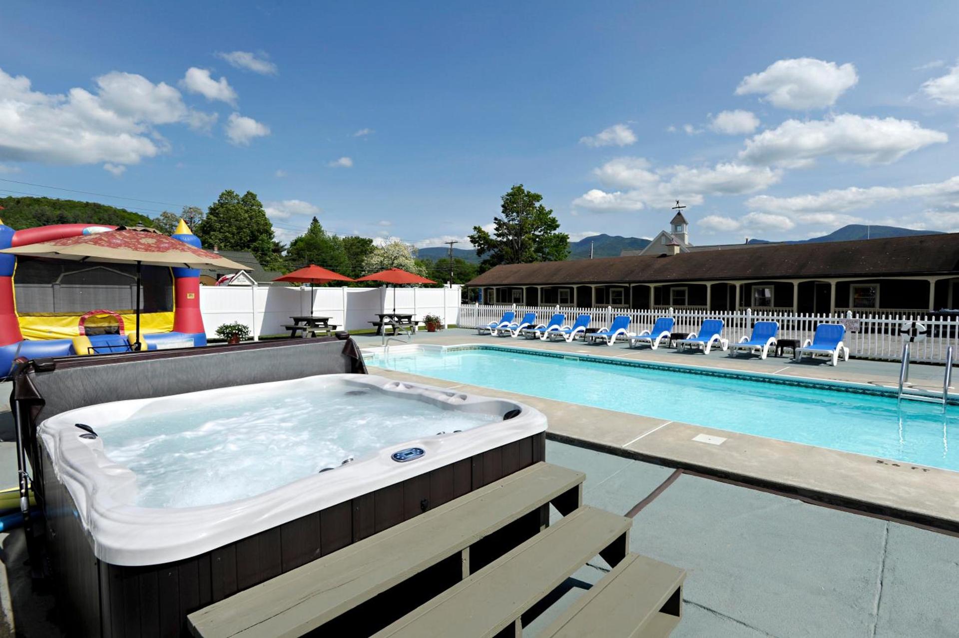 Mt. Madison Inn & Suites photo 10