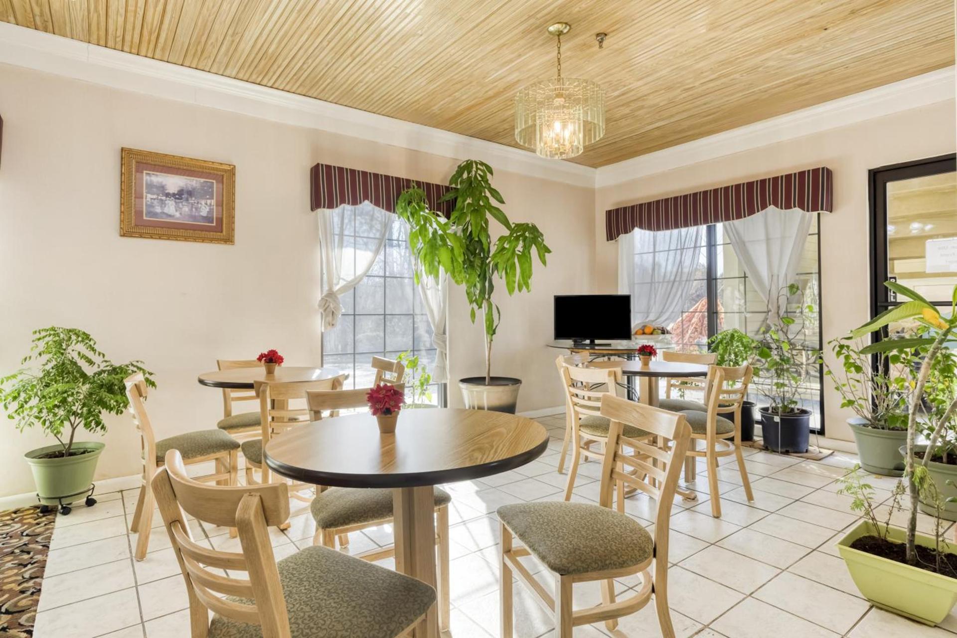 OYO Hotel Grenada West photo 33