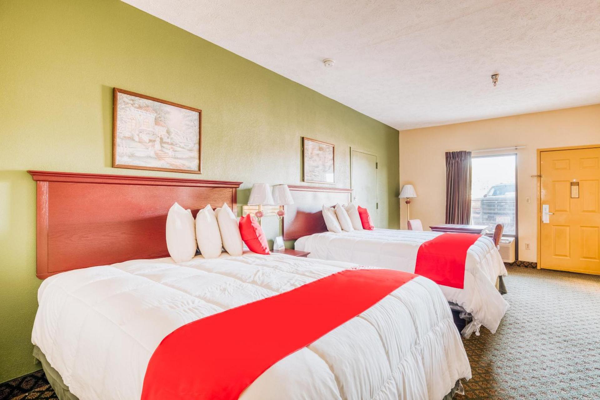 OYO Hotel Grenada West photo 13
