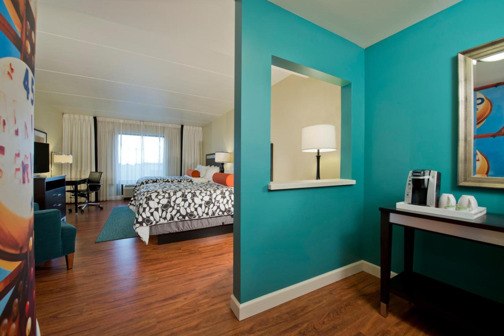 Hotel Indigo Atlanta Airport College Park by IHG photo 21