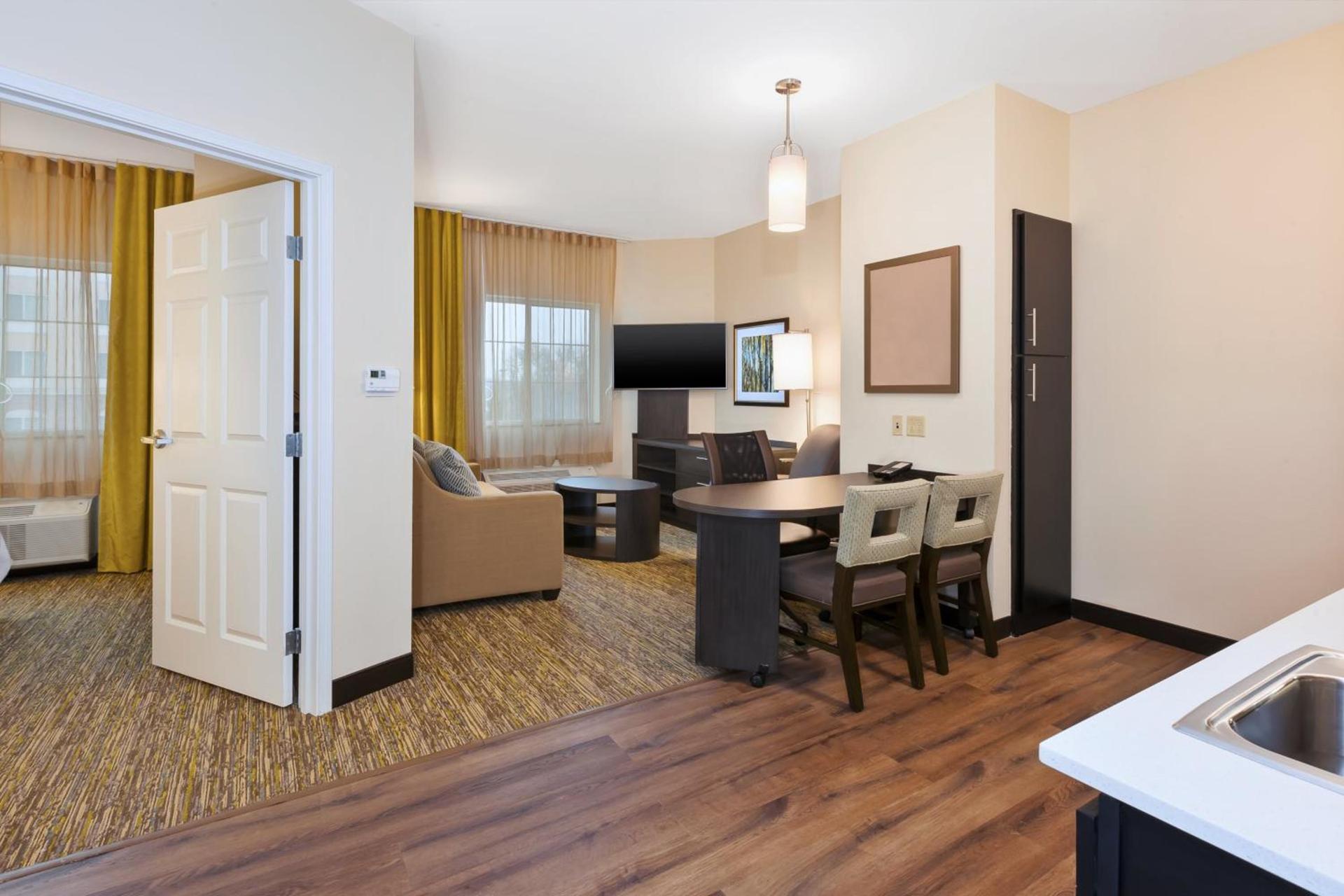 Candlewood Suites Washington North by IHG photo 23