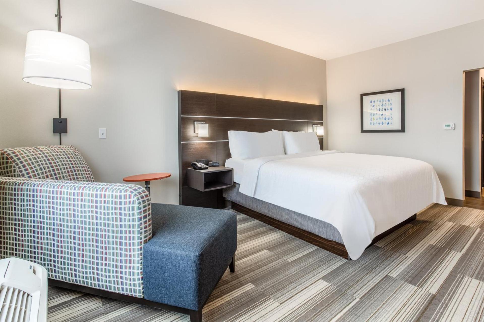 Holiday Inn Express & Suites - Ottawa by IHG photo 30