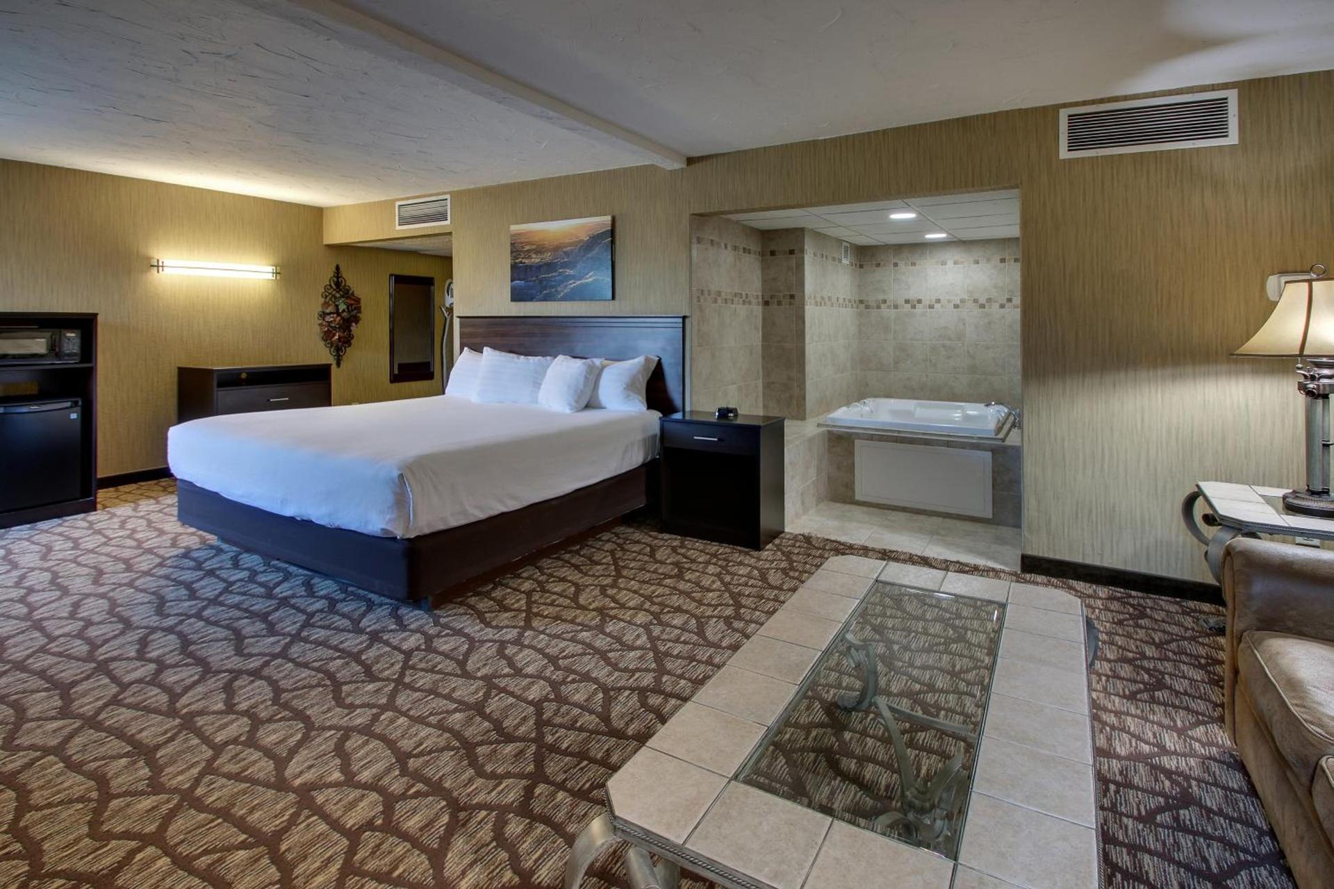 EverSpring Inn photo 38
