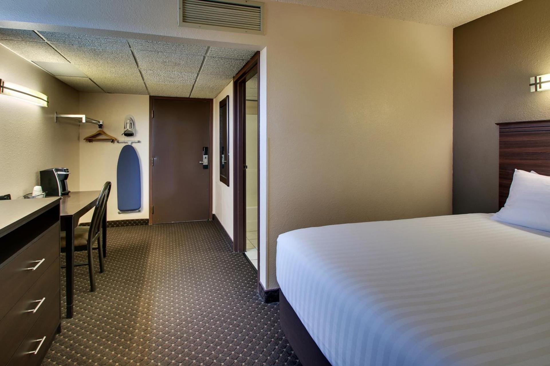 EverSpring Inn photo 22
