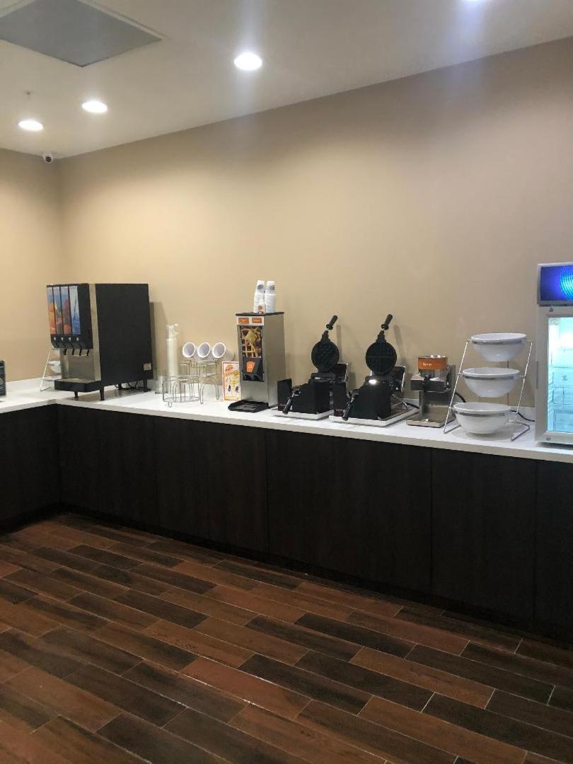 Comfort Suites Cedar Park - Austin Northwest photo 28