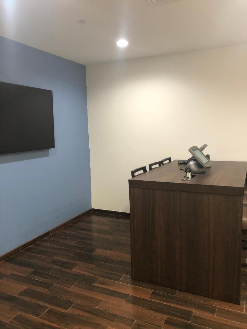 Comfort Suites Cedar Park - Austin Northwest photo 24