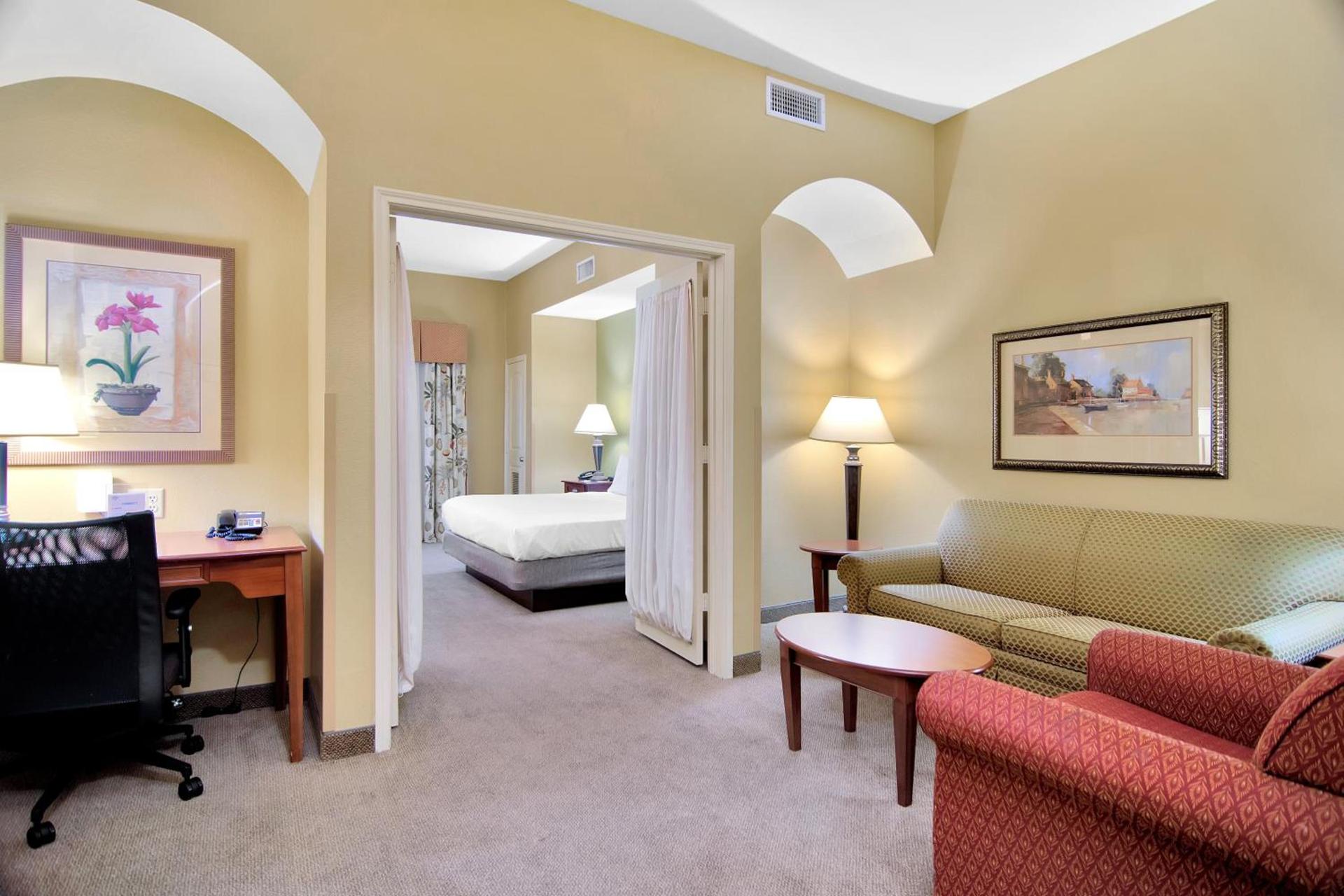 Holiday Inn Express Hotel & Suites DFW West - Hurst by IHG photo 35