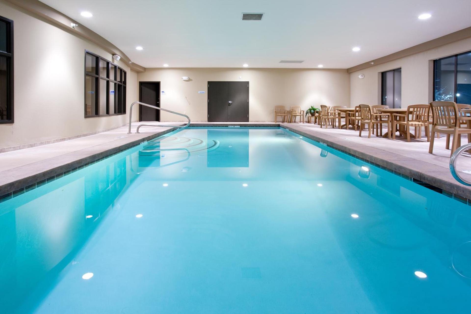 Holiday Inn Express Hotel & Suites Lander by IHG photo 8