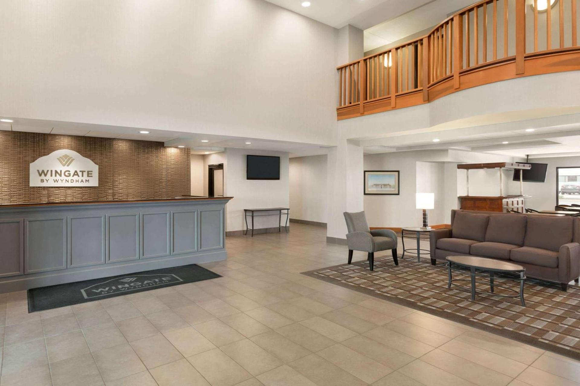 Wingate by Wyndham Cincinnati Blue Ash photo 22
