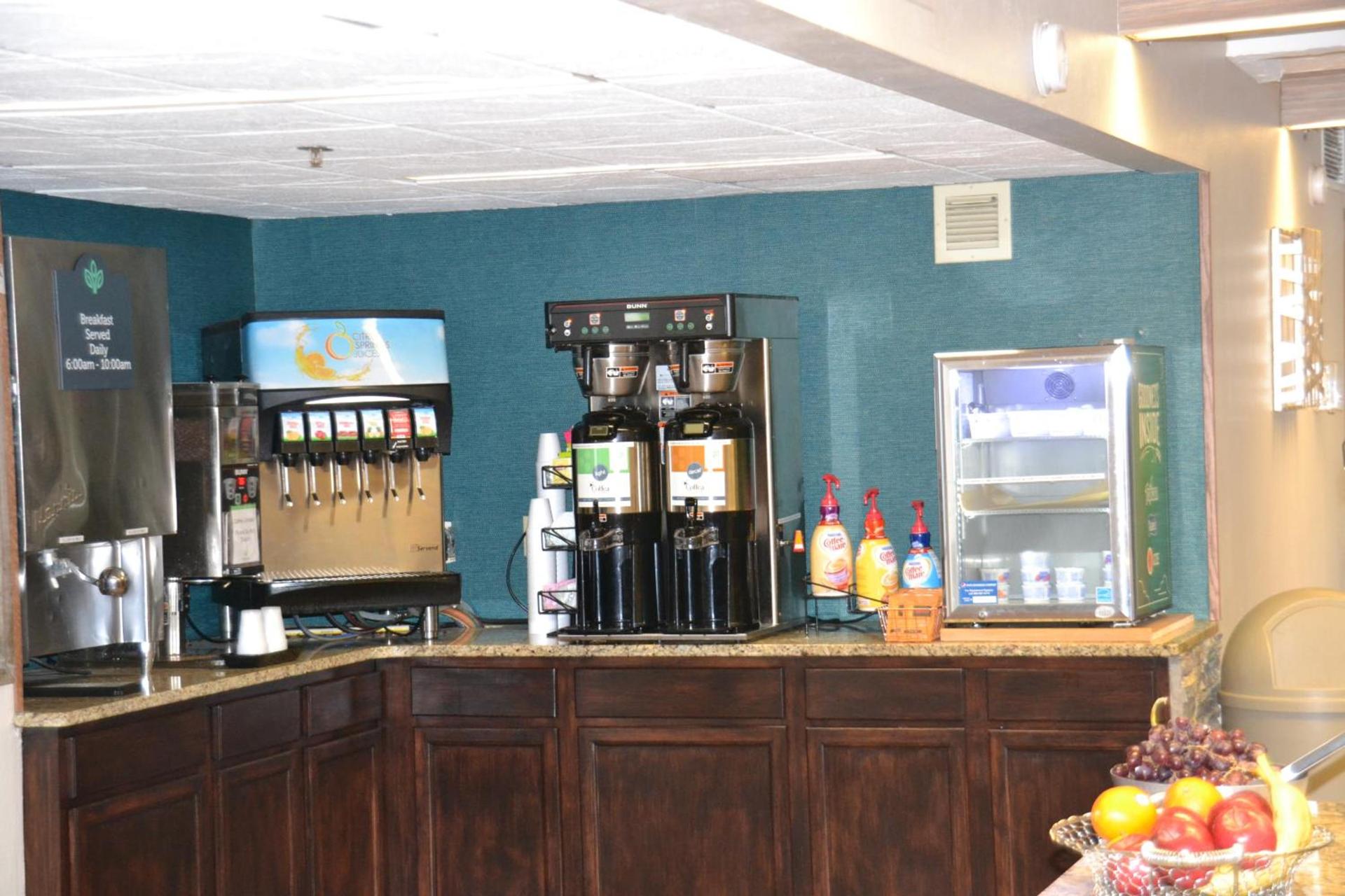 EverSpring Inn photo 14