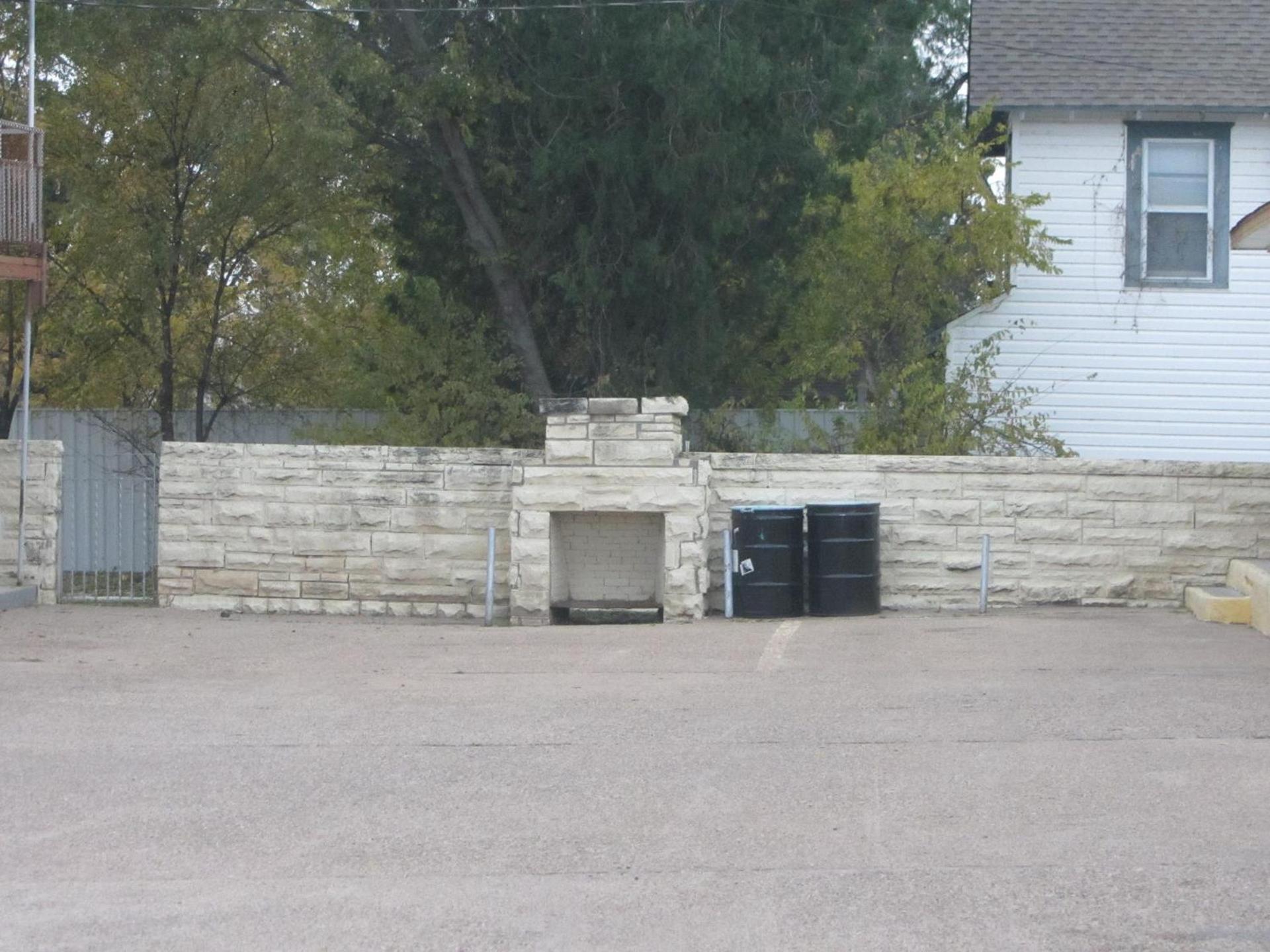 Budget Inn Ballinger photo 26