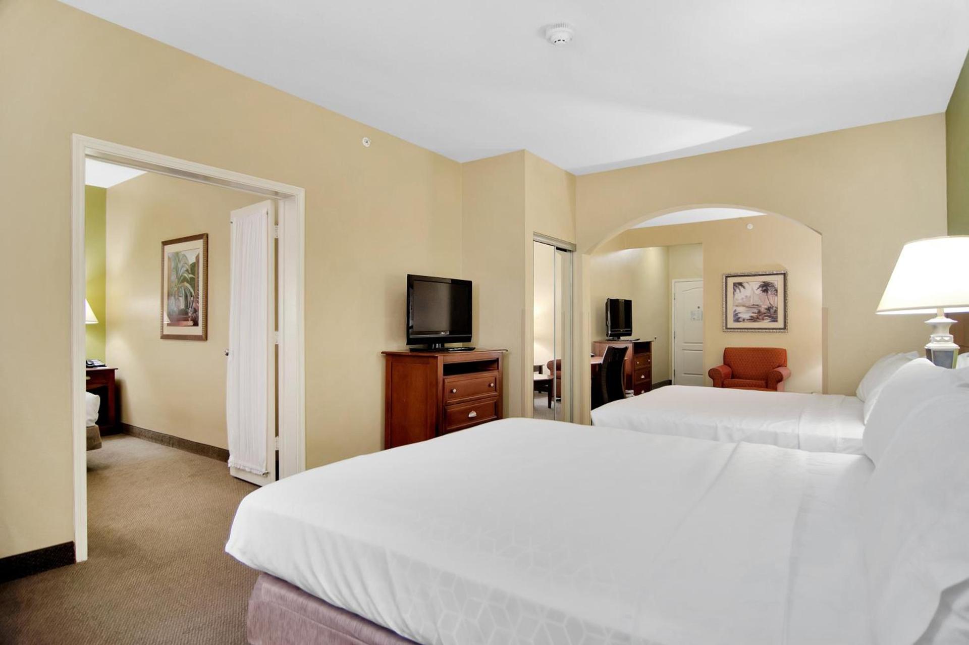Holiday Inn Express Hotel & Suites DFW West - Hurst by IHG photo 37
