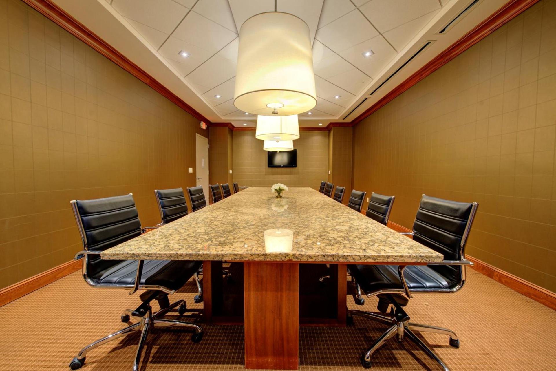 Holiday Inn Plainview-Long Island by IHG photo 41