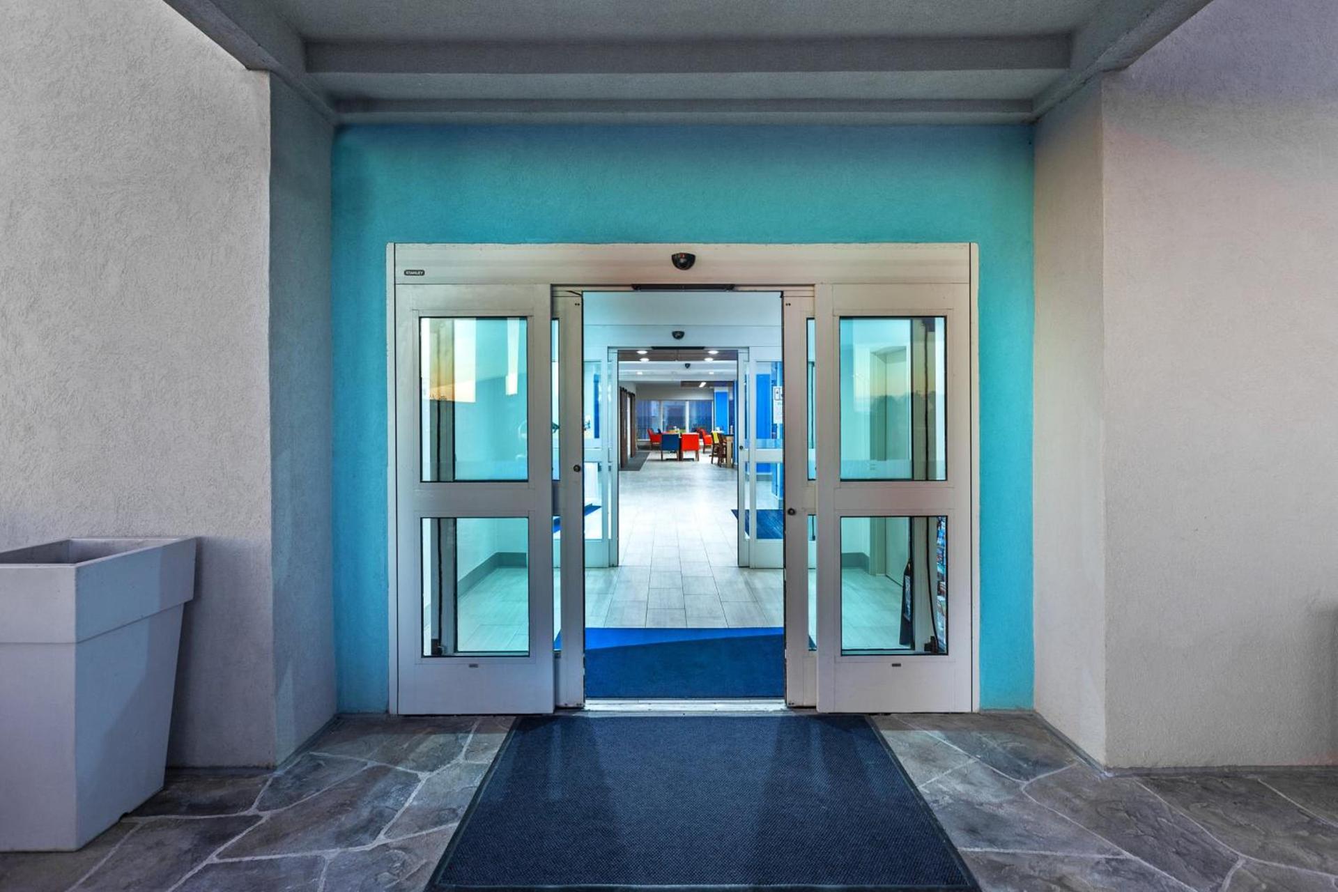 Holiday Inn Express Port Lavaca by IHG photo 39