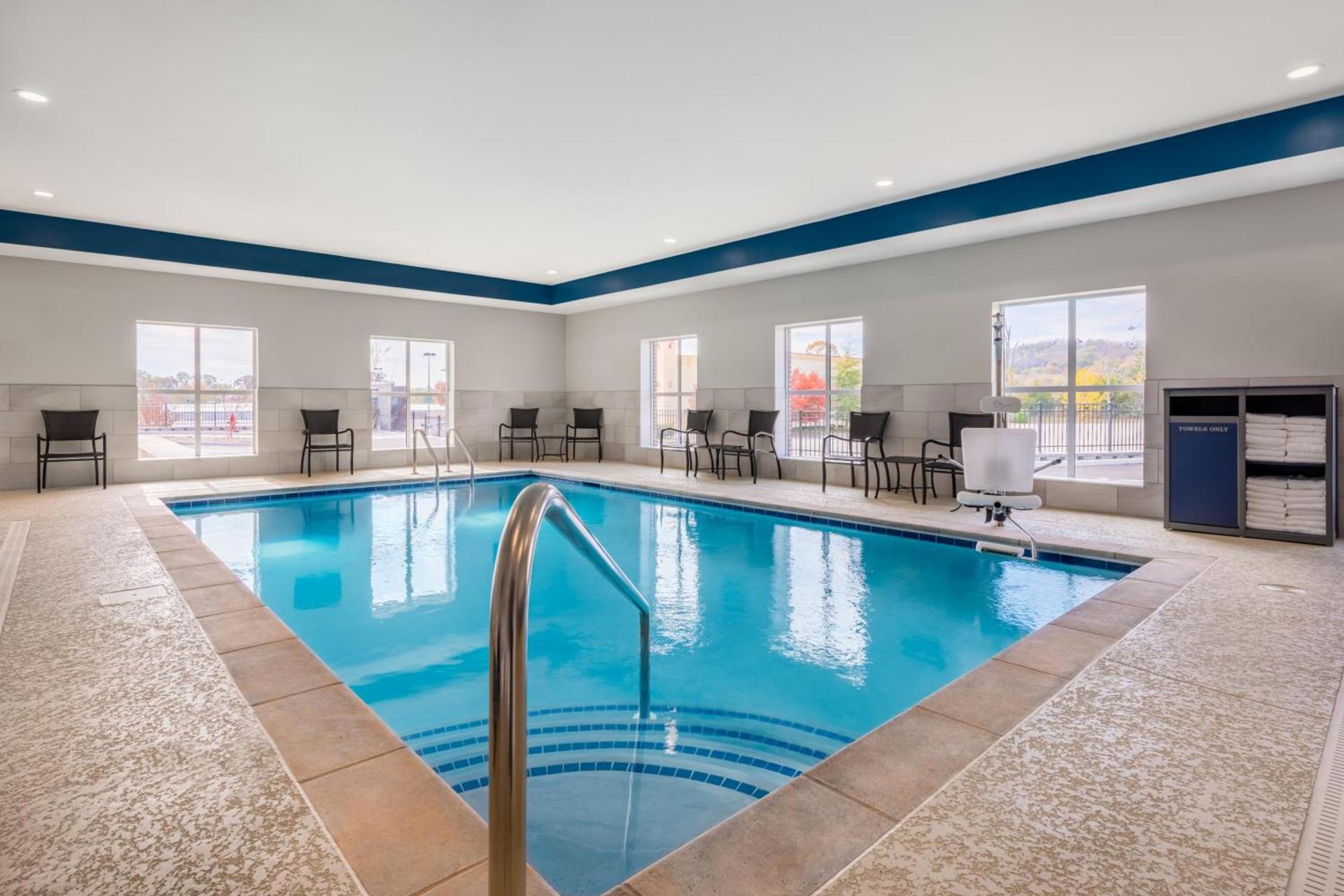 Candlewood Suites Cookeville by IHG photo 47