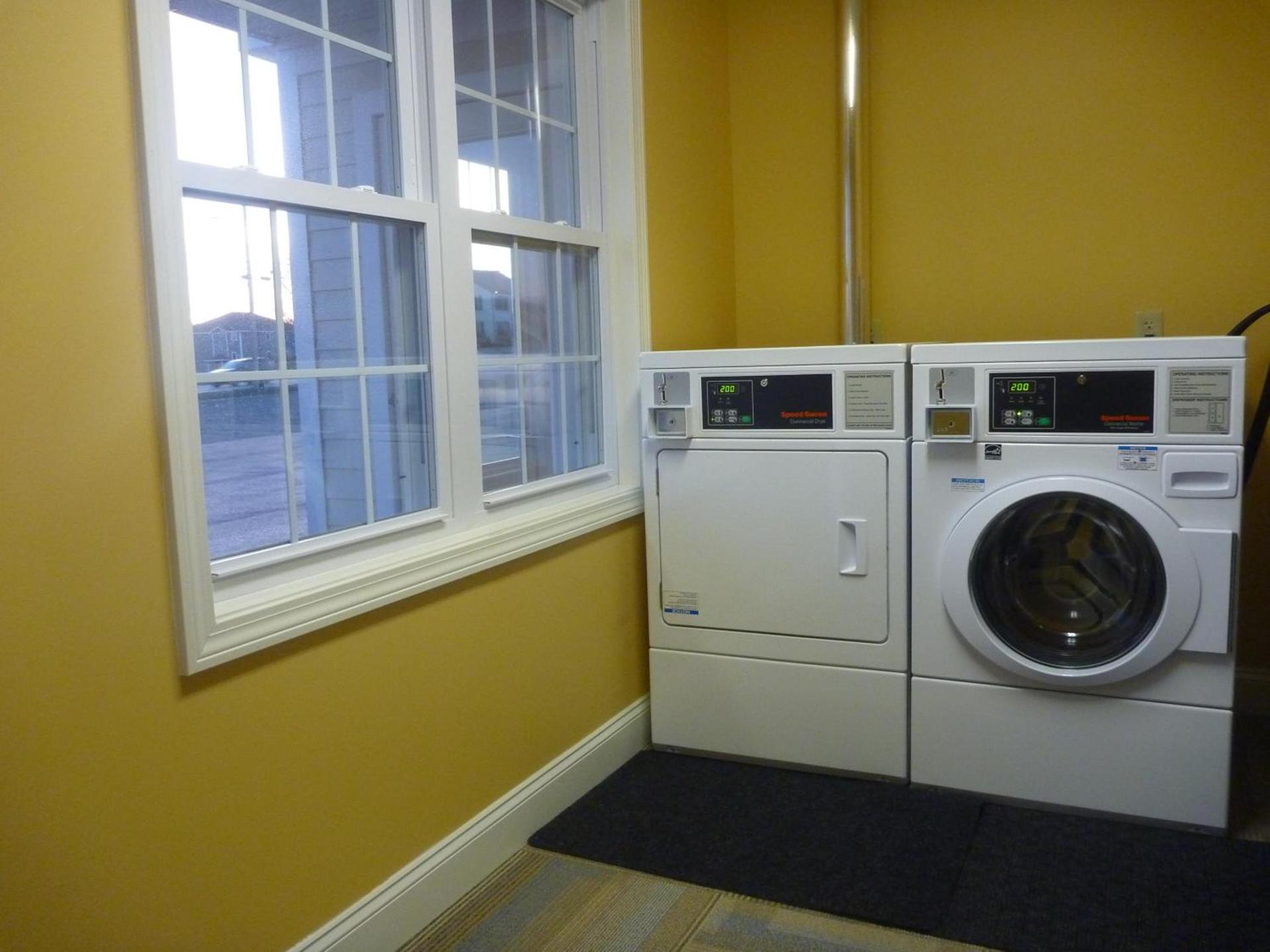 Yankee Clipper Motel photo 12