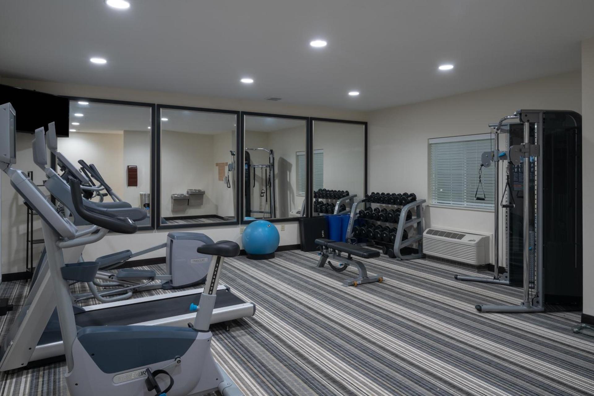 Candlewood Suites Auburn by IHG photo 7