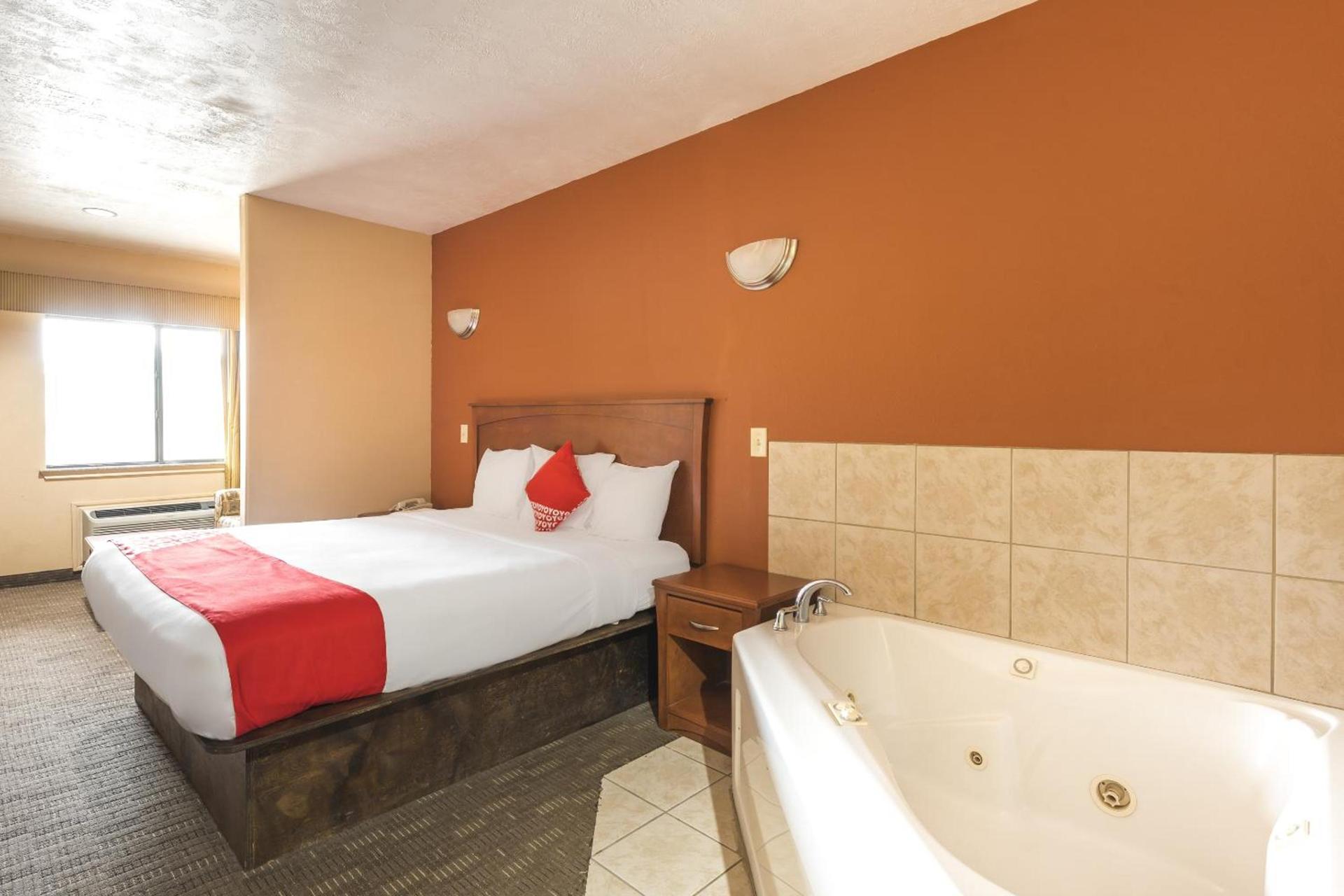 OYO Hotel Jewett TX Southwest, I-45 photo 56