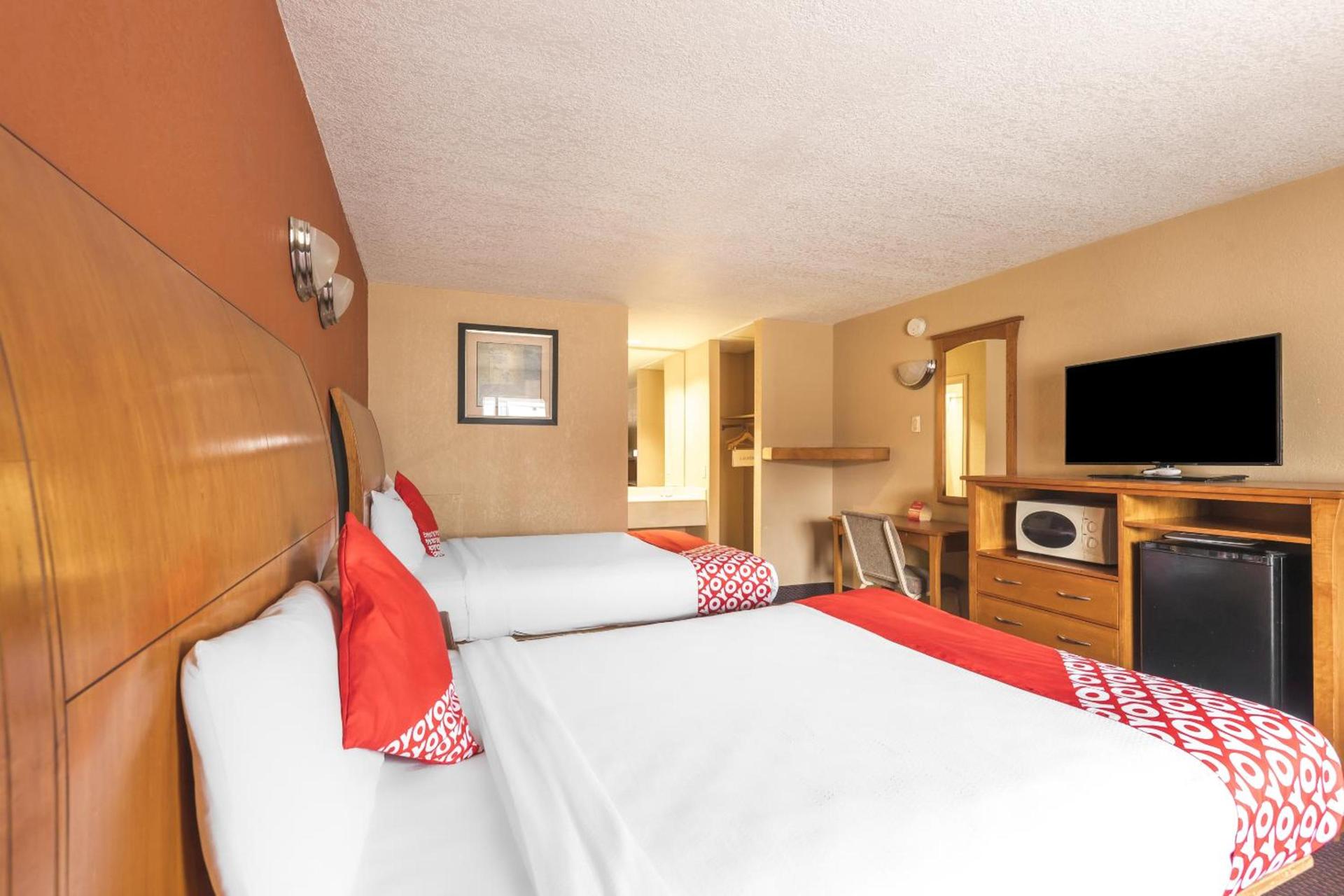 OYO Hotel Jewett TX Southwest, I-45 photo 12