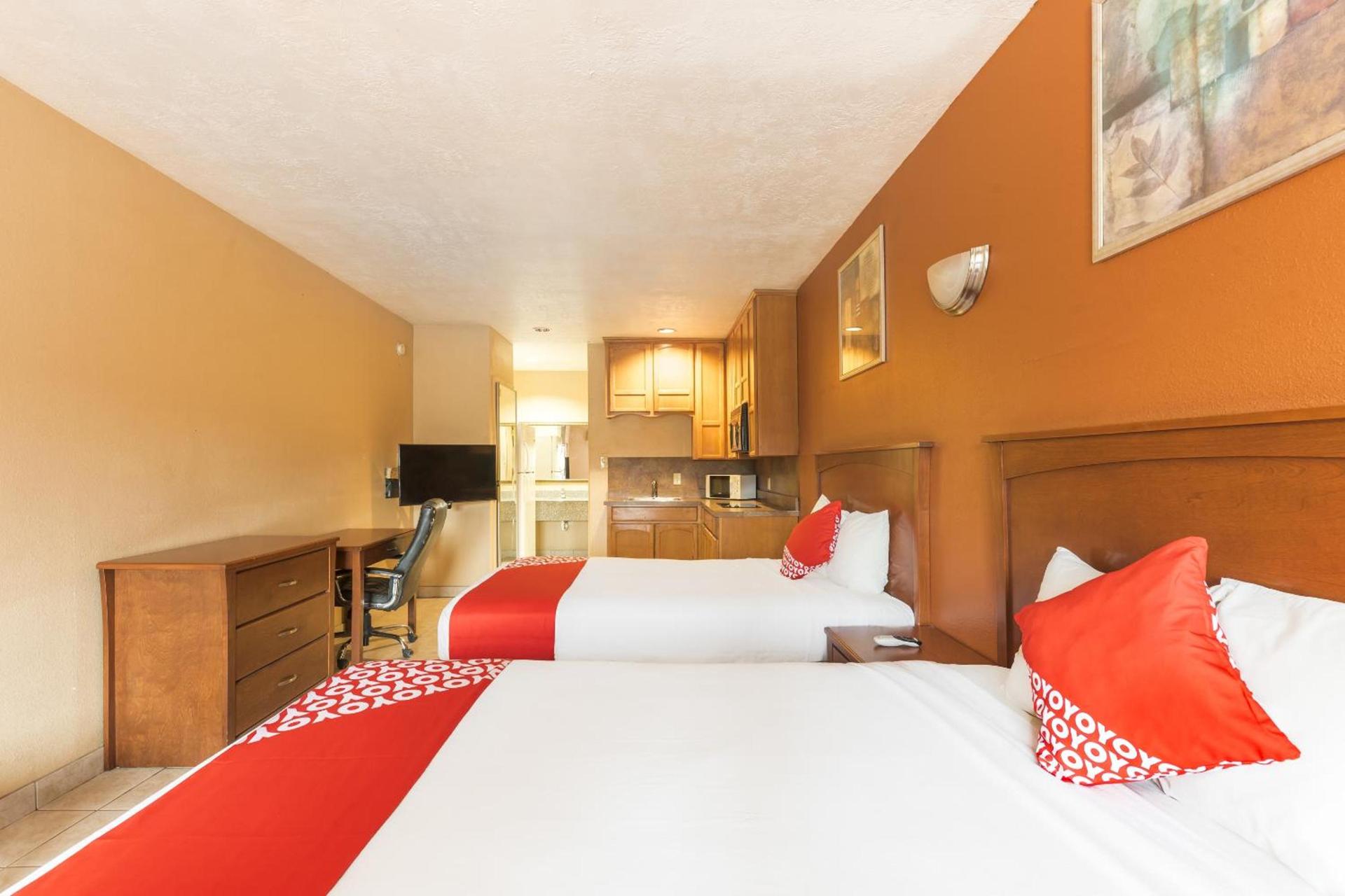 OYO Hotel Jewett TX Southwest, I-45 photo 51