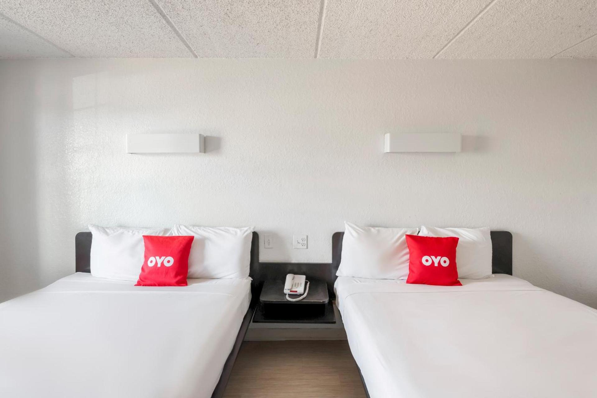 OYO Hotel Houston Katy Freeway photo 39