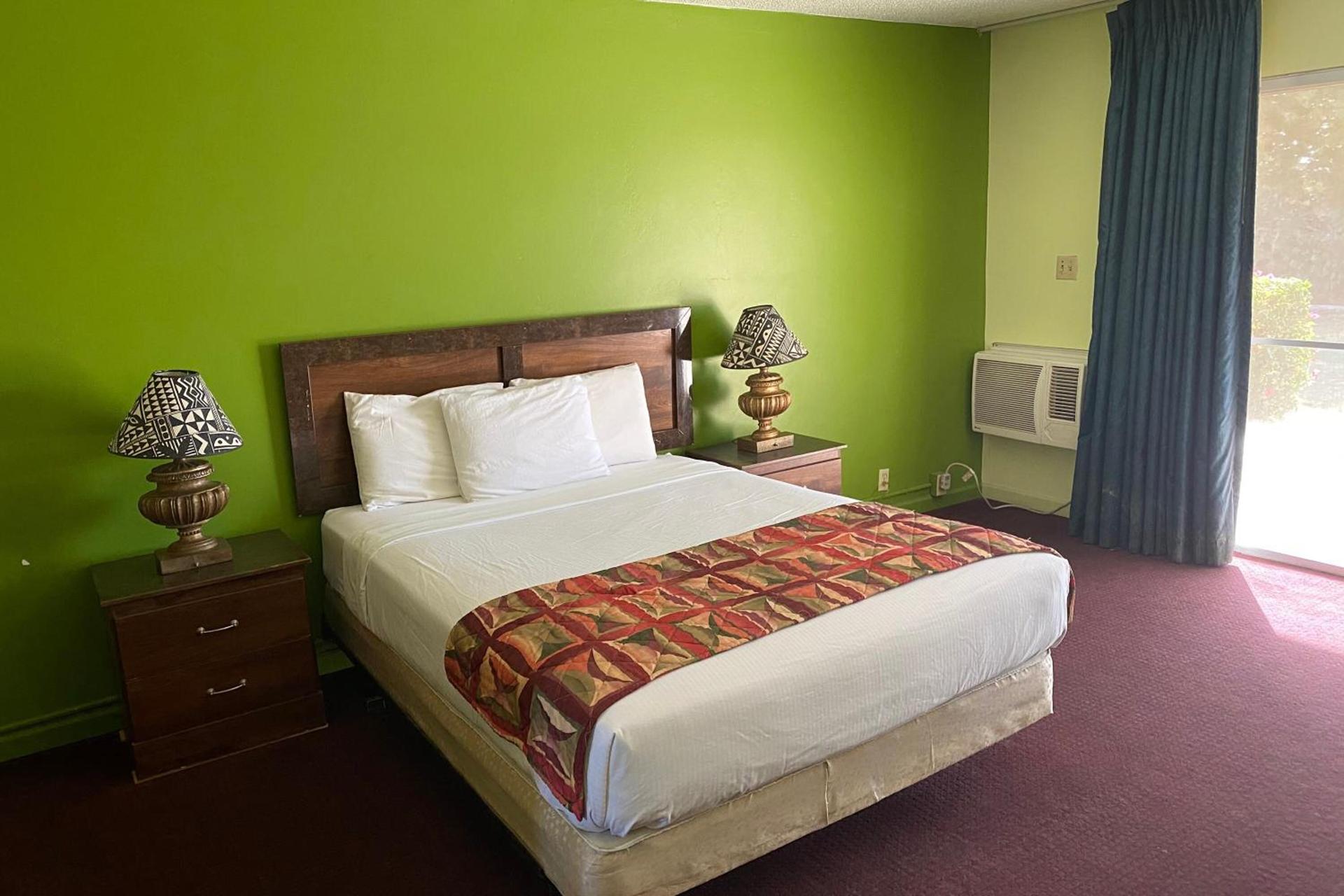 OYO Hotel Yuma AZ Desert Grove photo 48