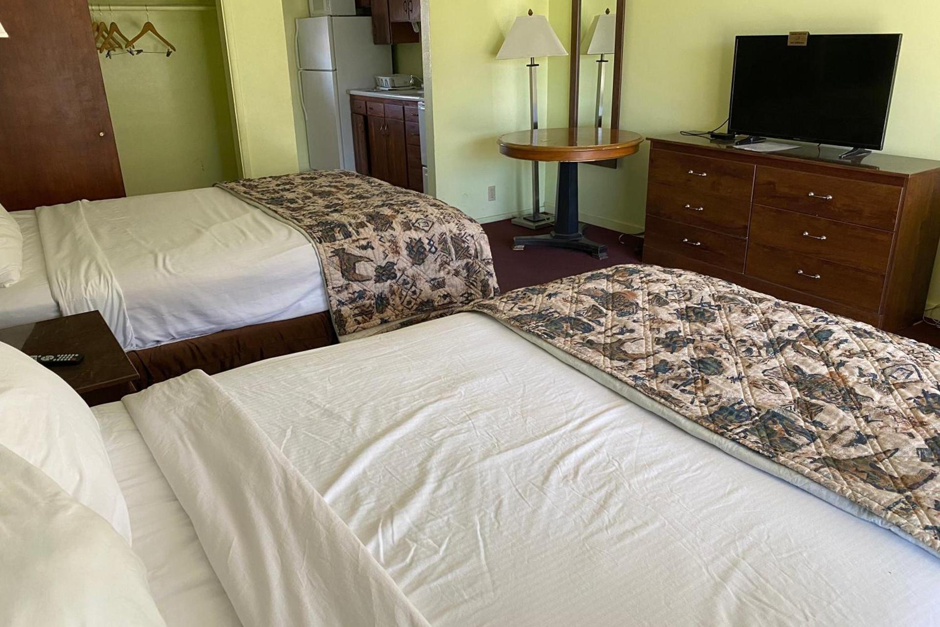 OYO Hotel Yuma AZ Desert Grove photo 31
