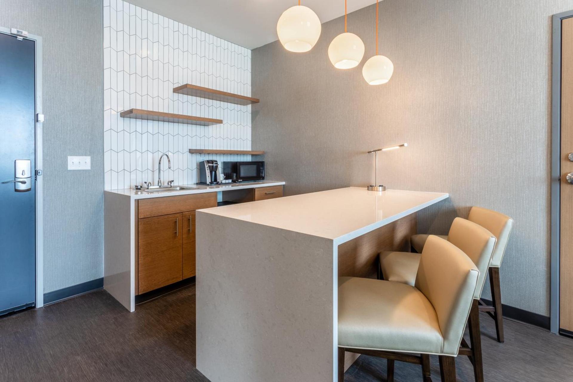 Holiday Inn & Suites Cedar Falls-Waterloo Event Ctr by IHG photo 30