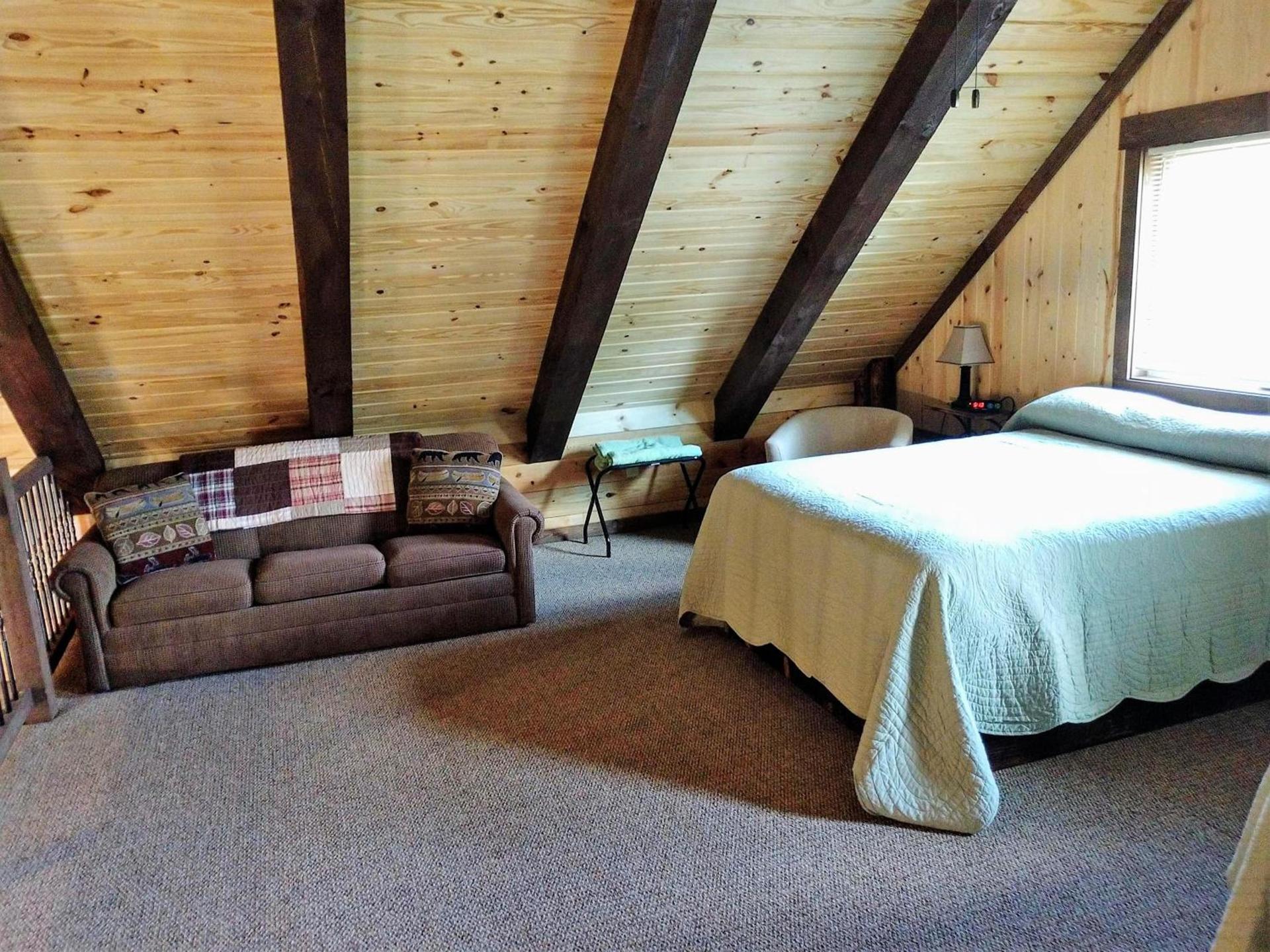 Freedom Ridge Cabins photo 21