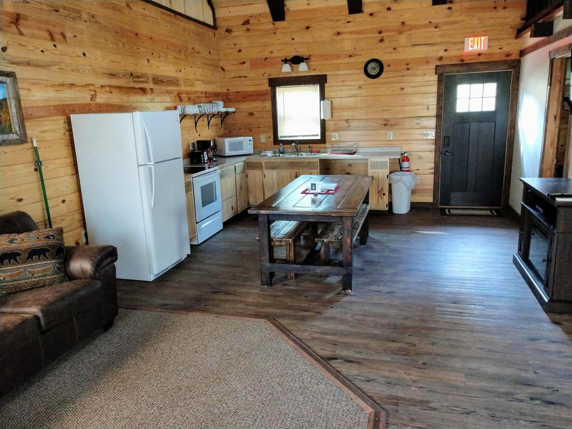 Freedom Ridge Cabins photo 22