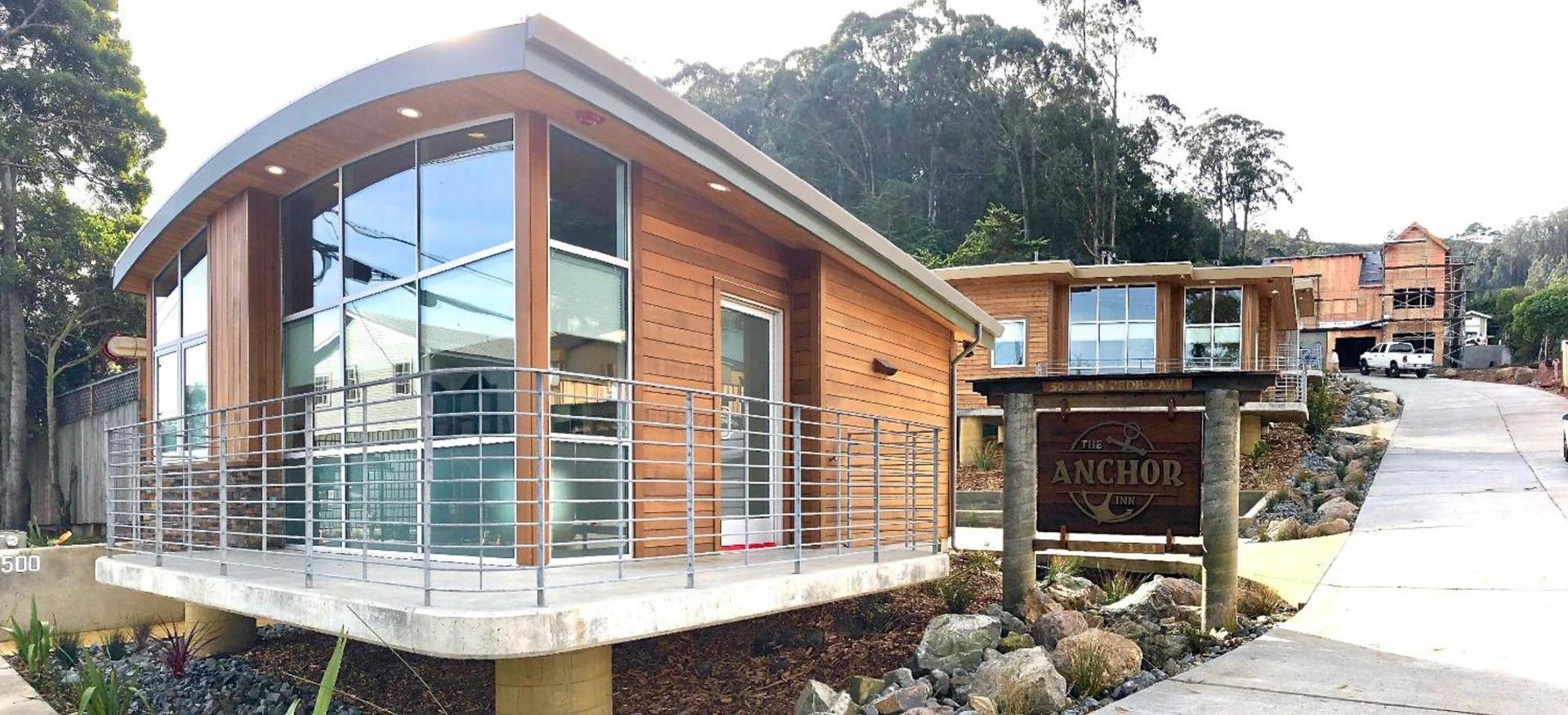 Anchor Inn Pacifica photo 23
