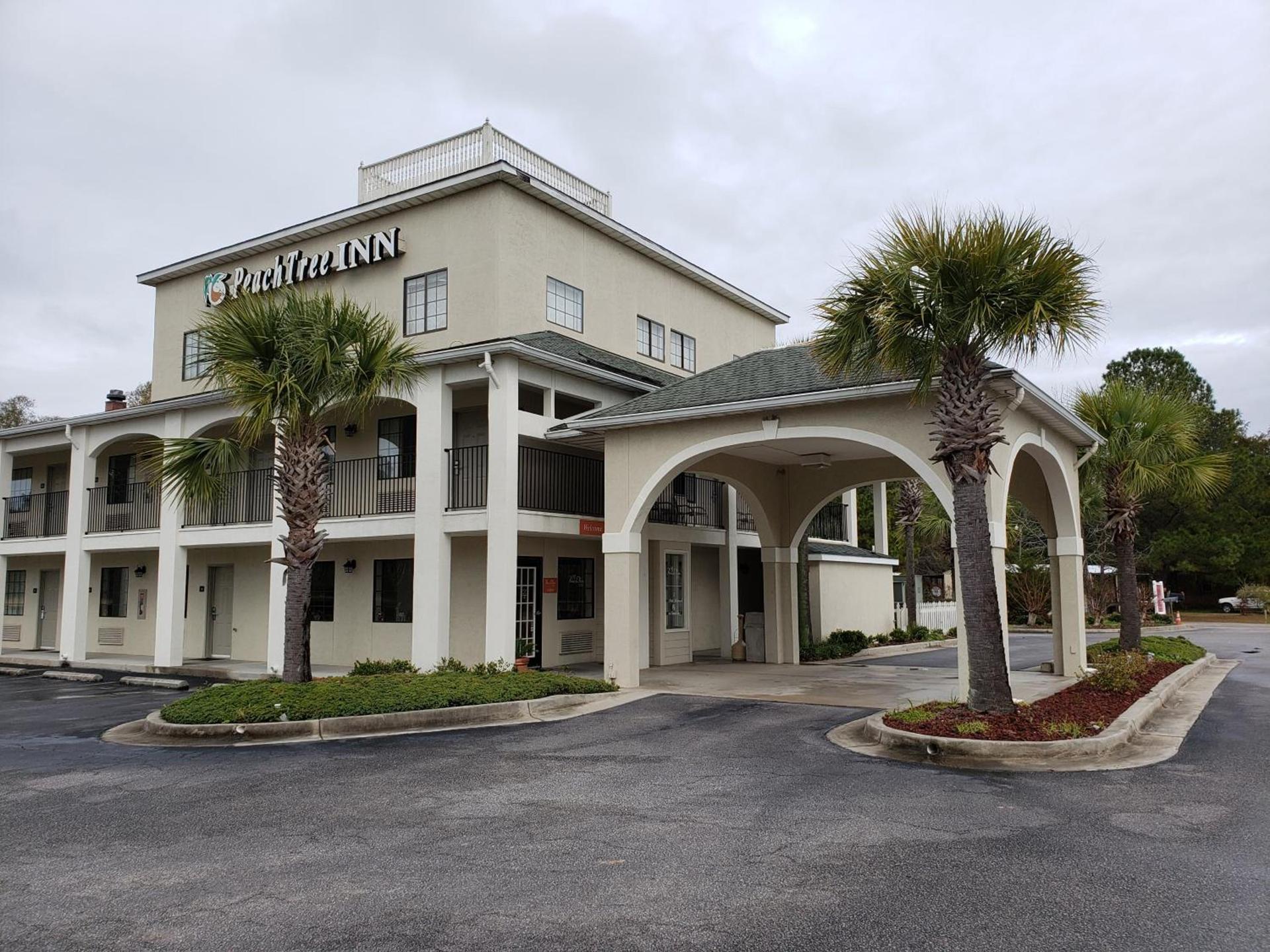 Peach Tree Inn photo 2