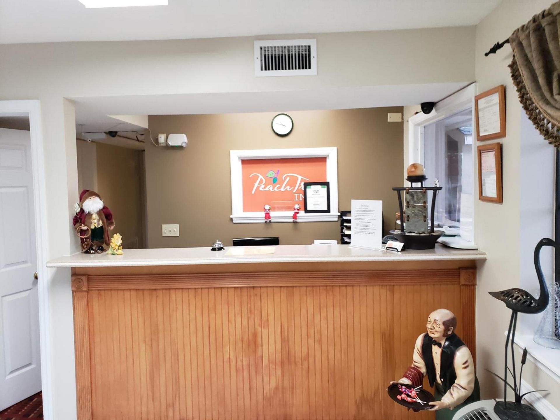 Peach Tree Inn photo 15