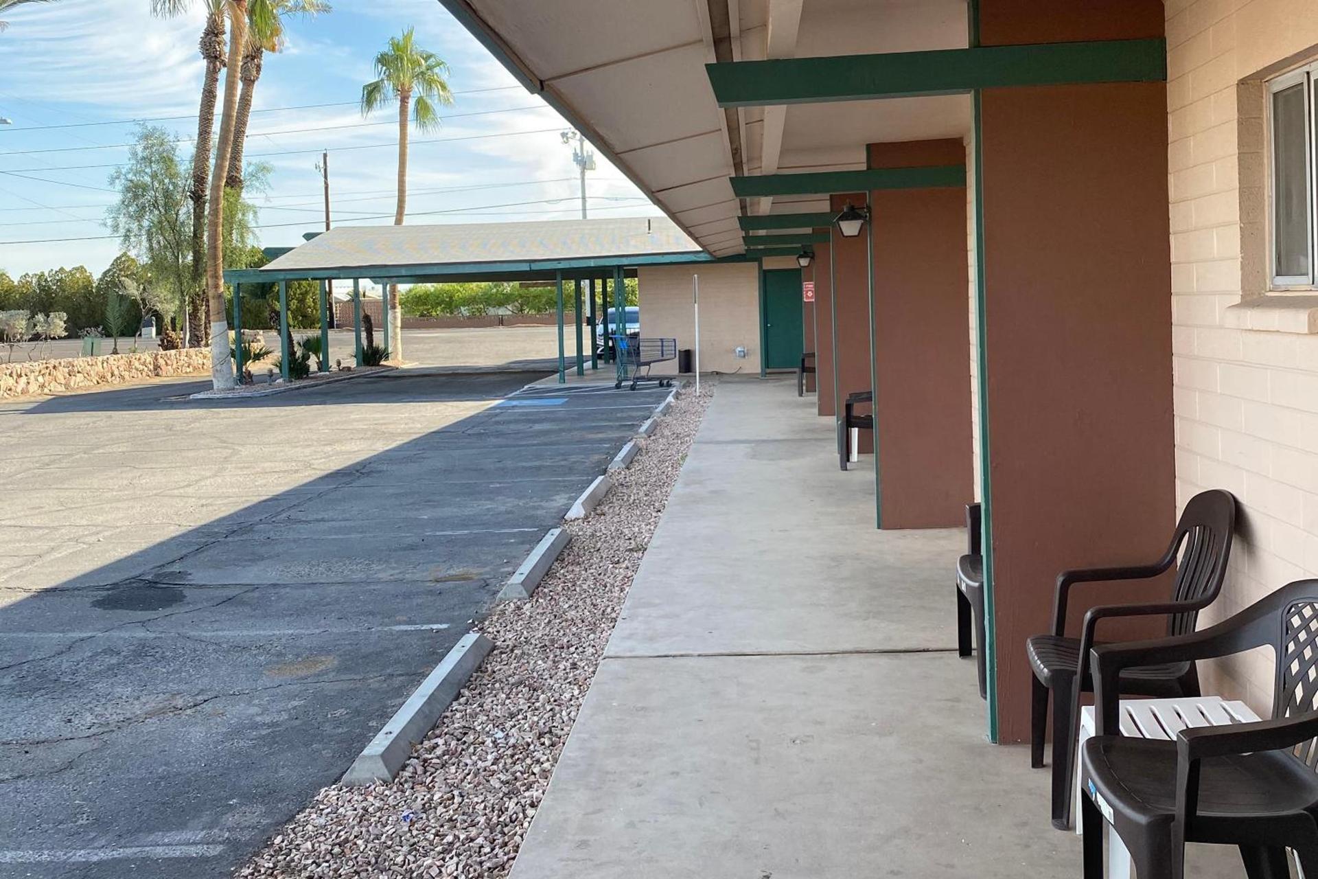 OYO Hotel Yuma AZ Desert Grove photo 43