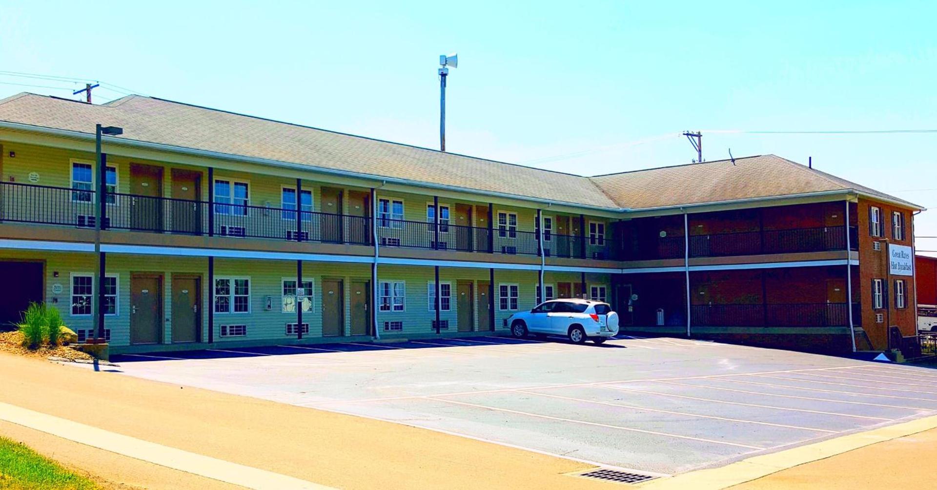 Lodging on the Square photo 87