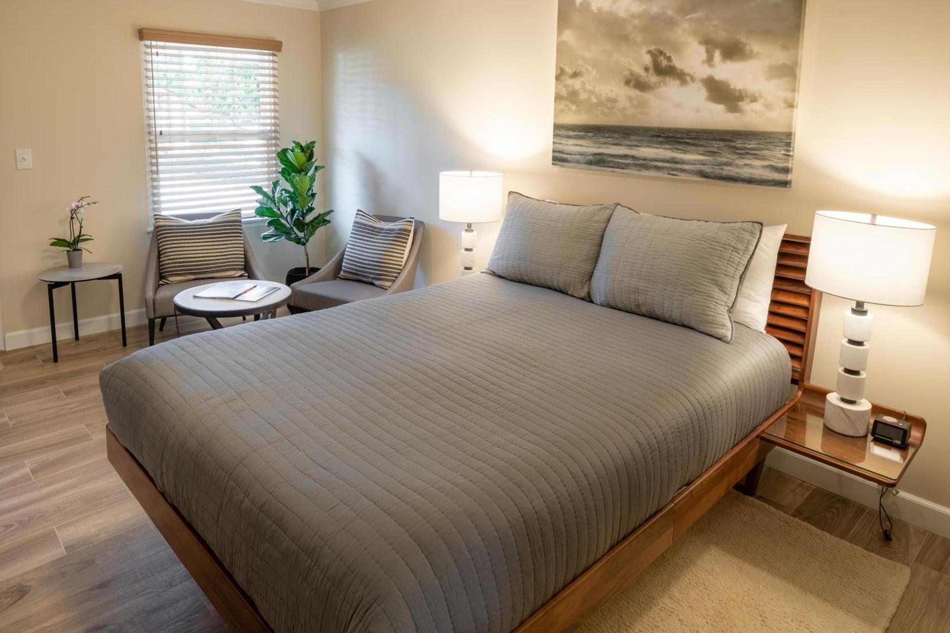 Harbor House Inn photo 60