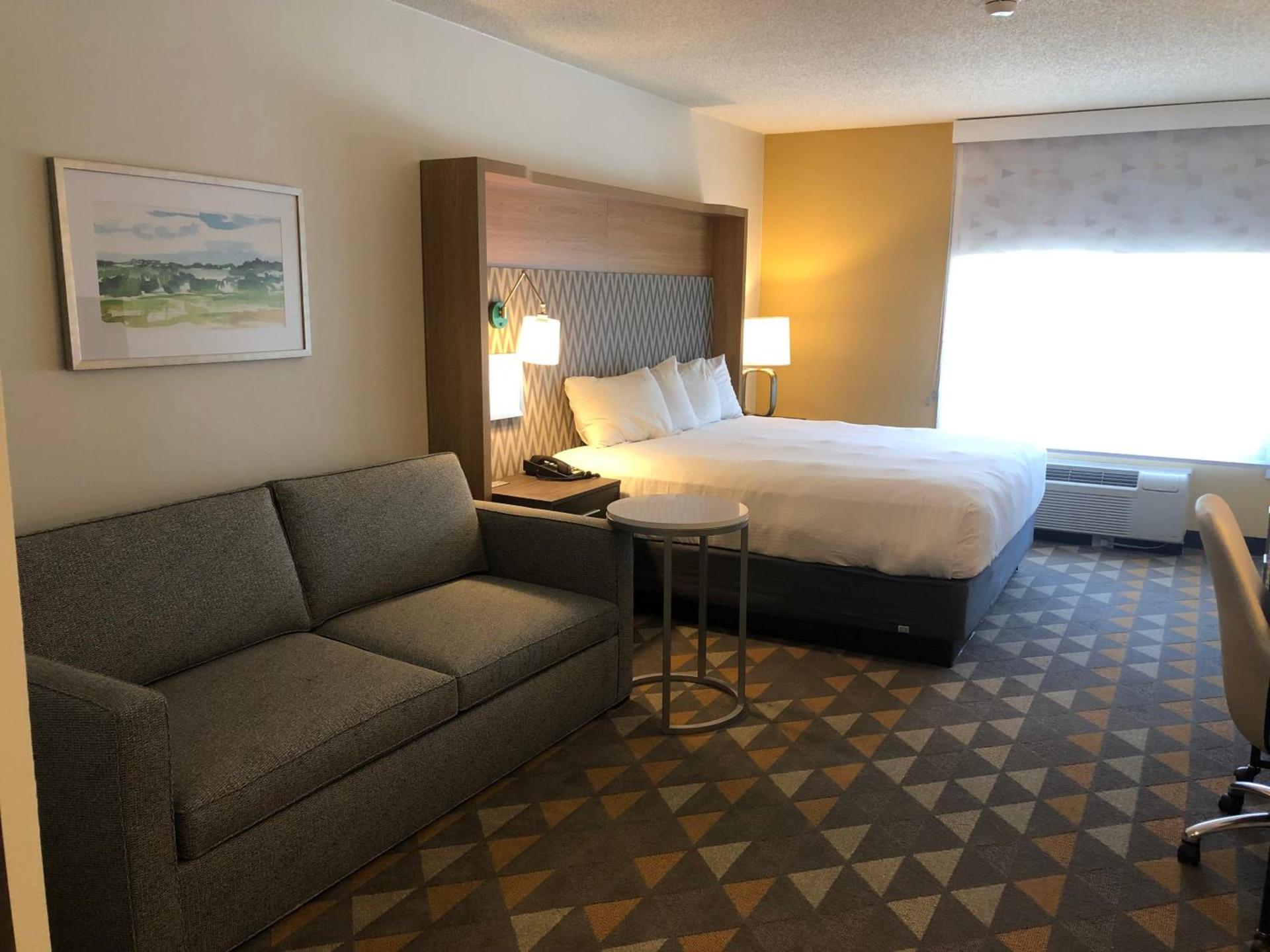 Holiday Inn Cleveland by IHG photo 29