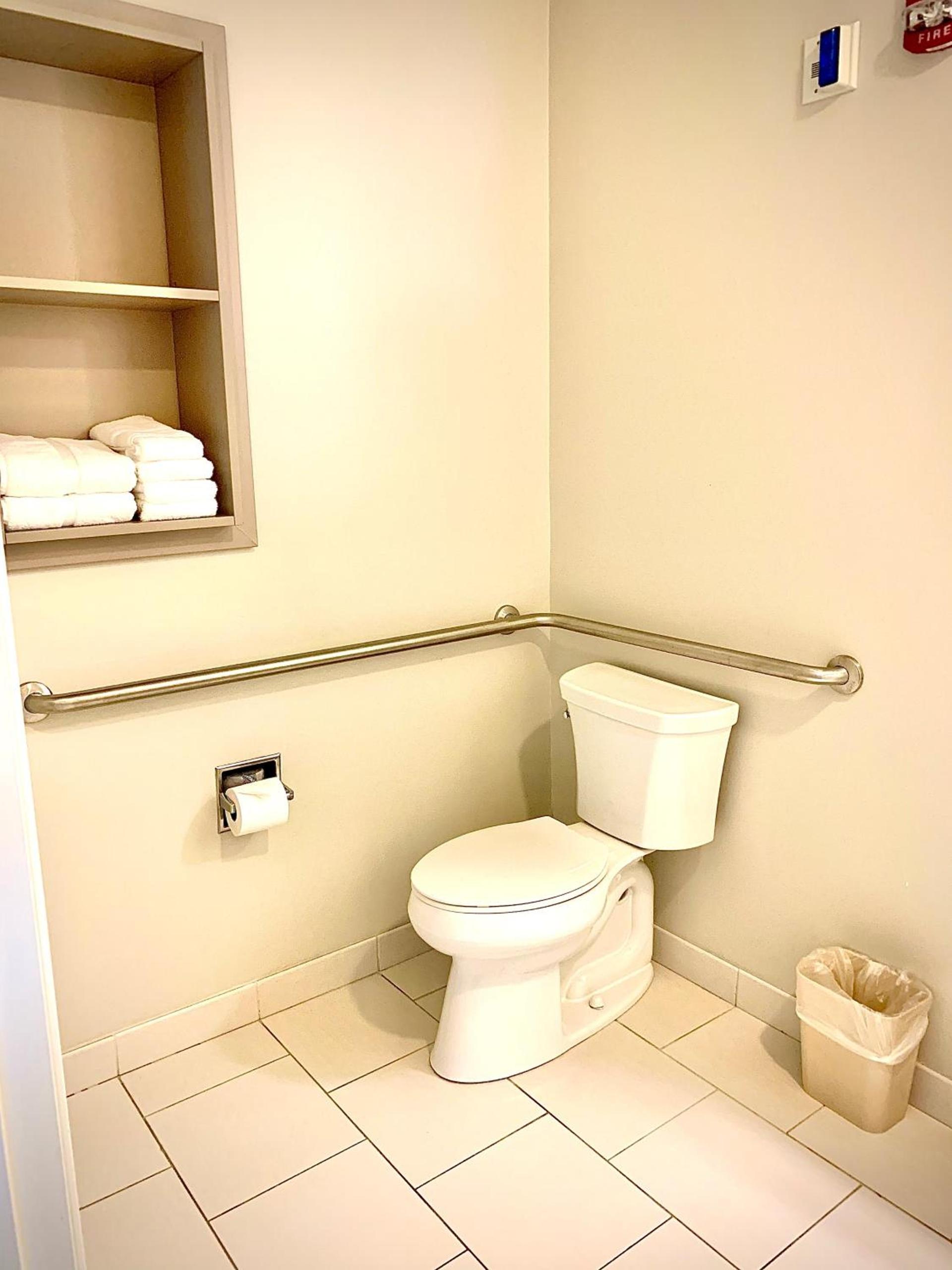Microtel Inn & Suites by Wyndham Georgetown Delaware Beaches photo 16