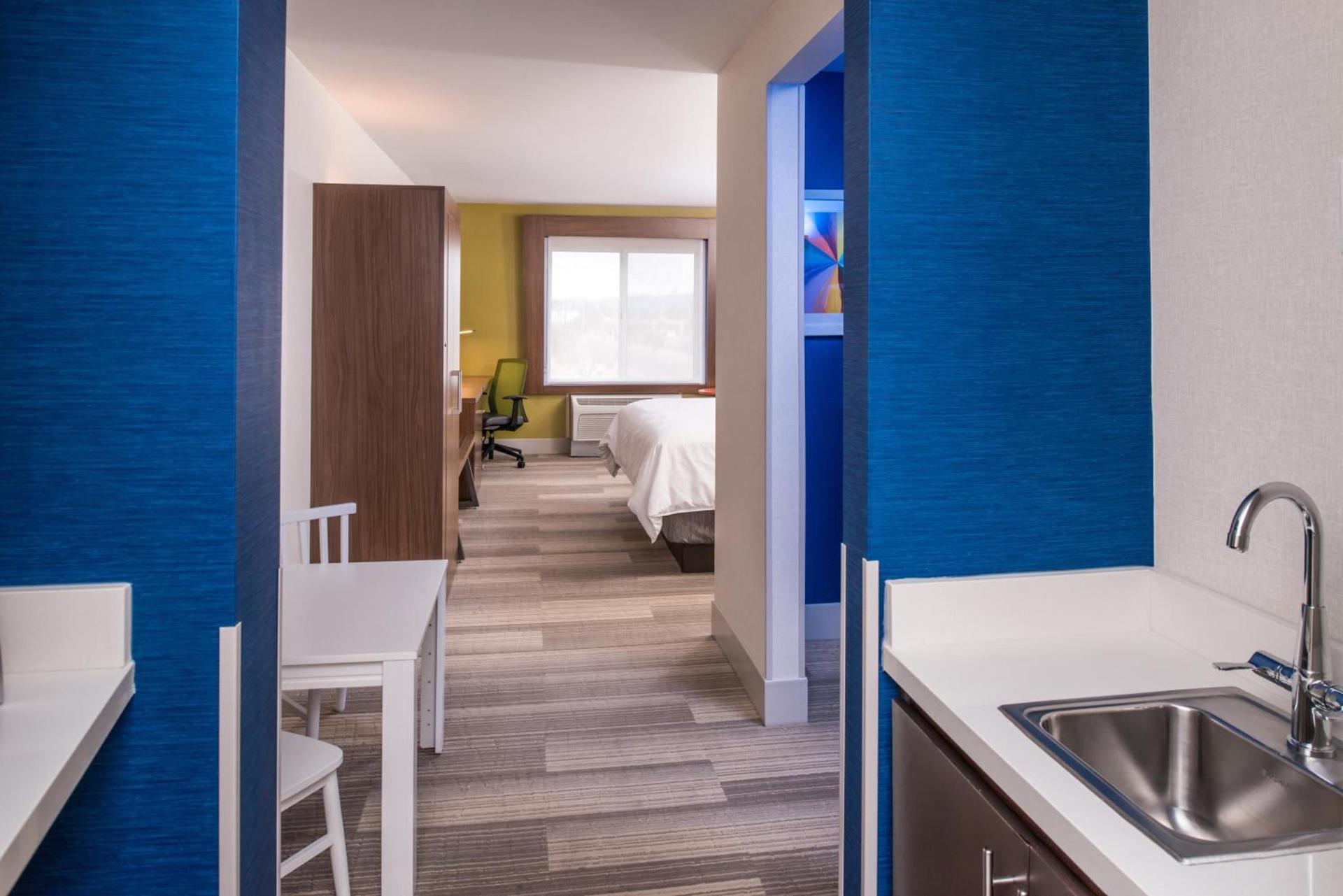 Holiday Inn Express Sierra Vista by IHG photo 23