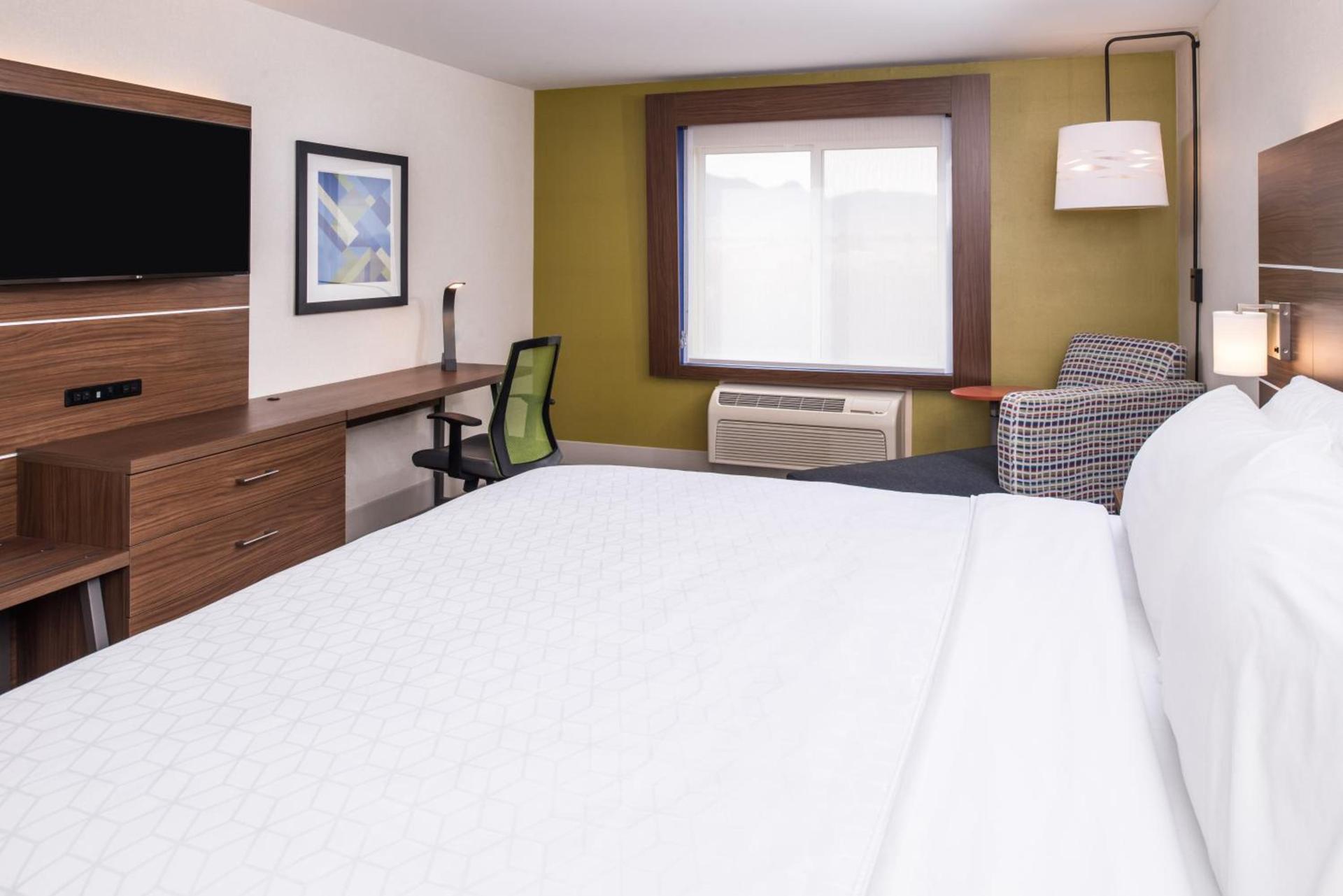 Holiday Inn Express Sierra Vista by IHG photo 17
