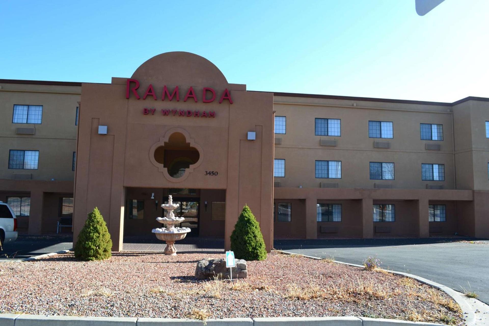 Ramada by Wyndham Santa Fe photo 30