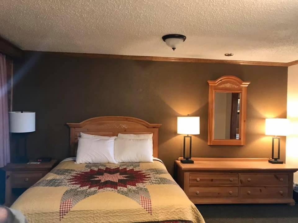 Centerstone Resort Lake-Aire photo 54