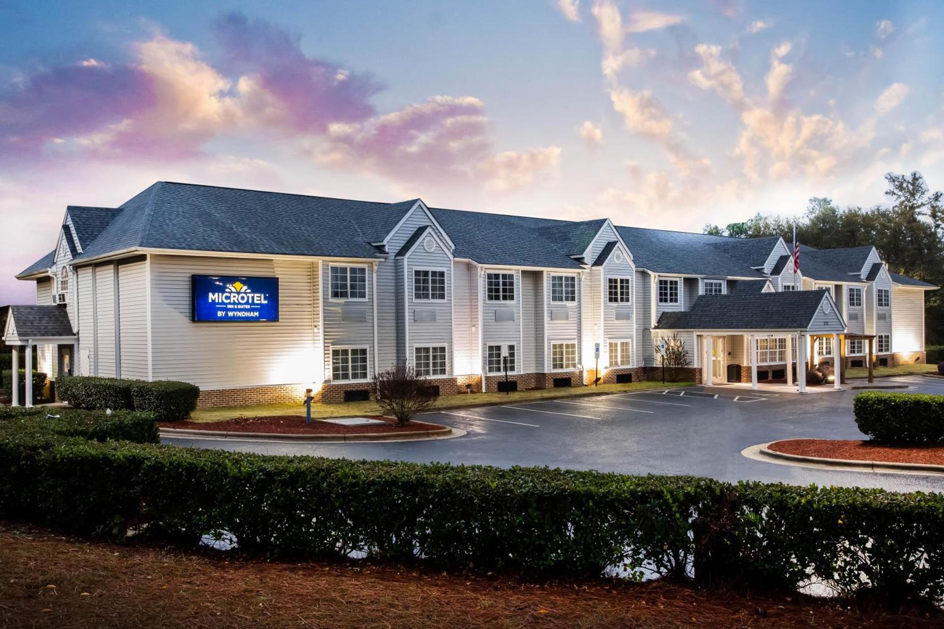 Microtel Inn & Suites by Wyndham Southern Pines Pinehurst photo 33