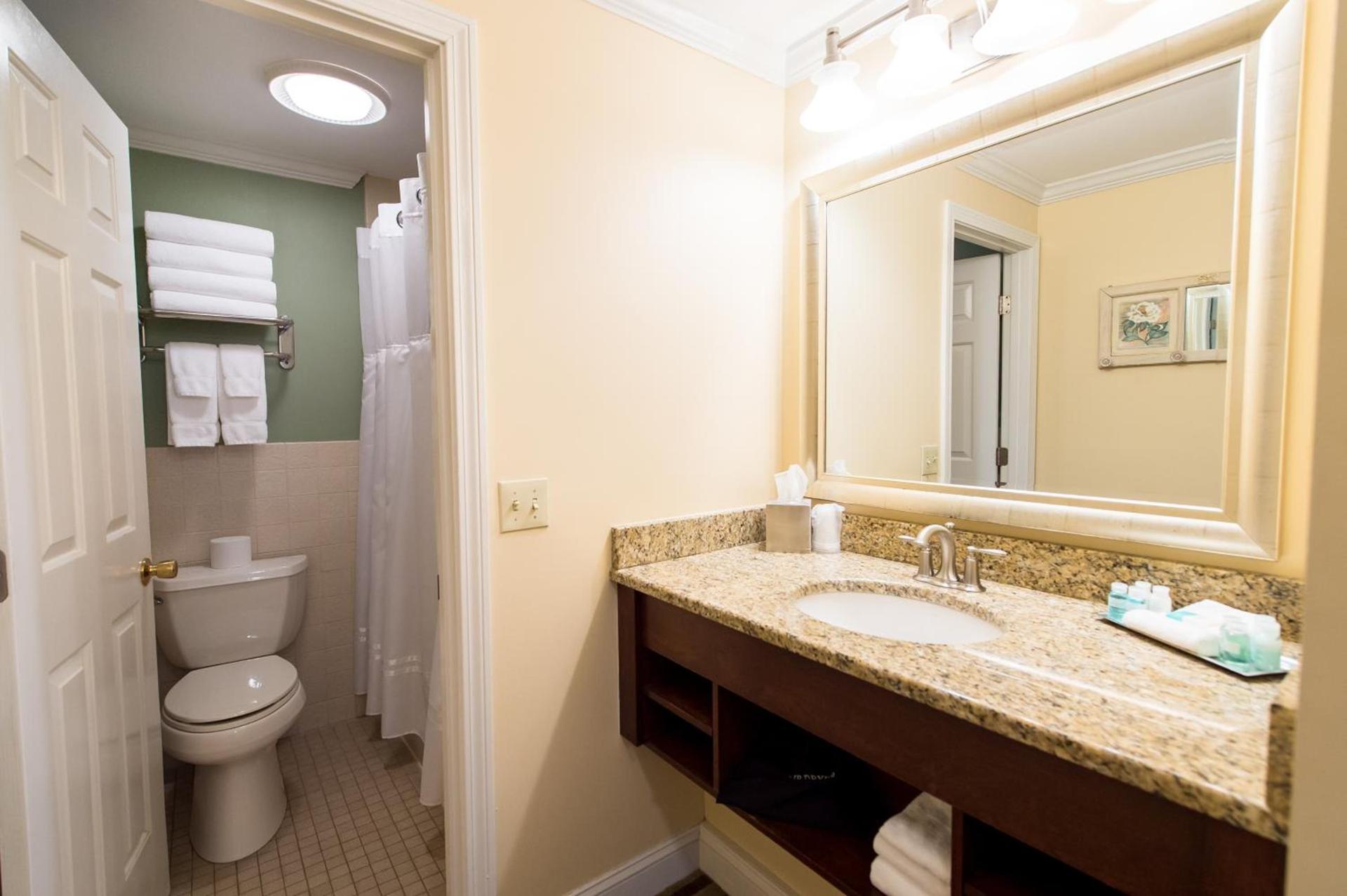 Union Bluff Hotel & Meeting House photo 30